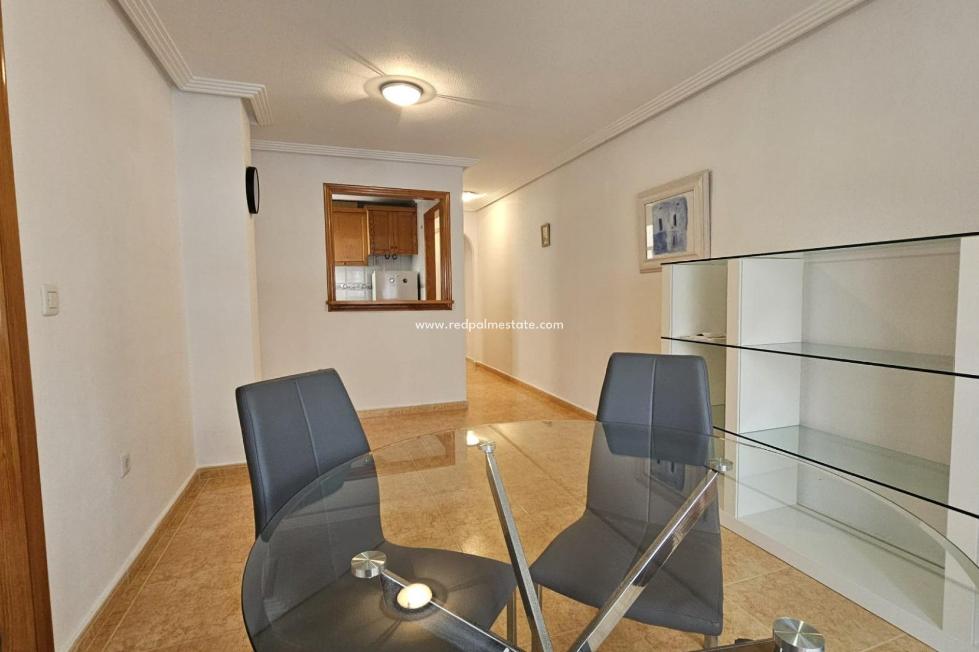 Reventa - Apartamento -
Torrevieja - Playa de los Locos