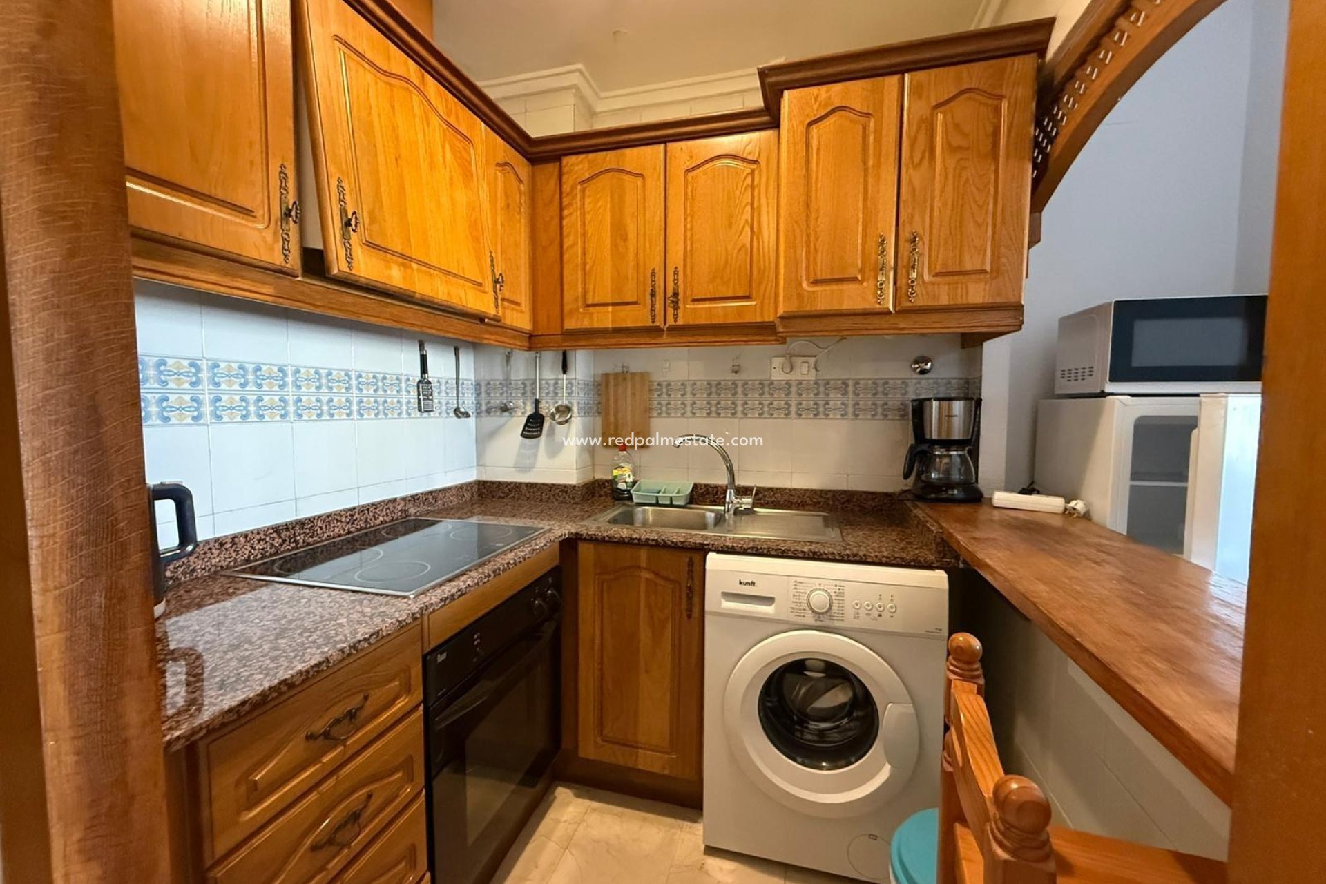 Reventa - Apartamento -
Torrevieja - Playa de los Locos