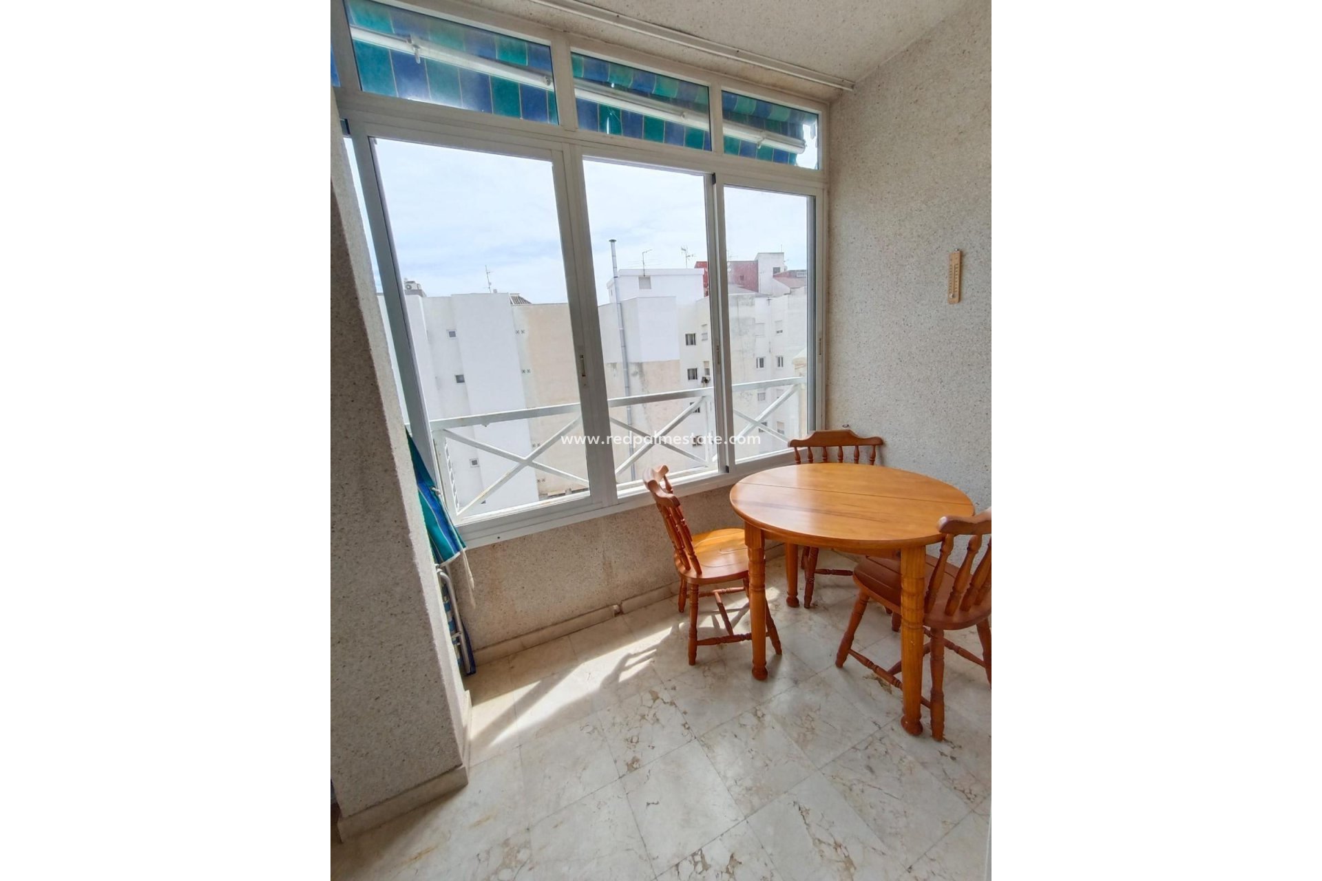 Reventa - Apartamento -
Torrevieja - Playa de los Locos