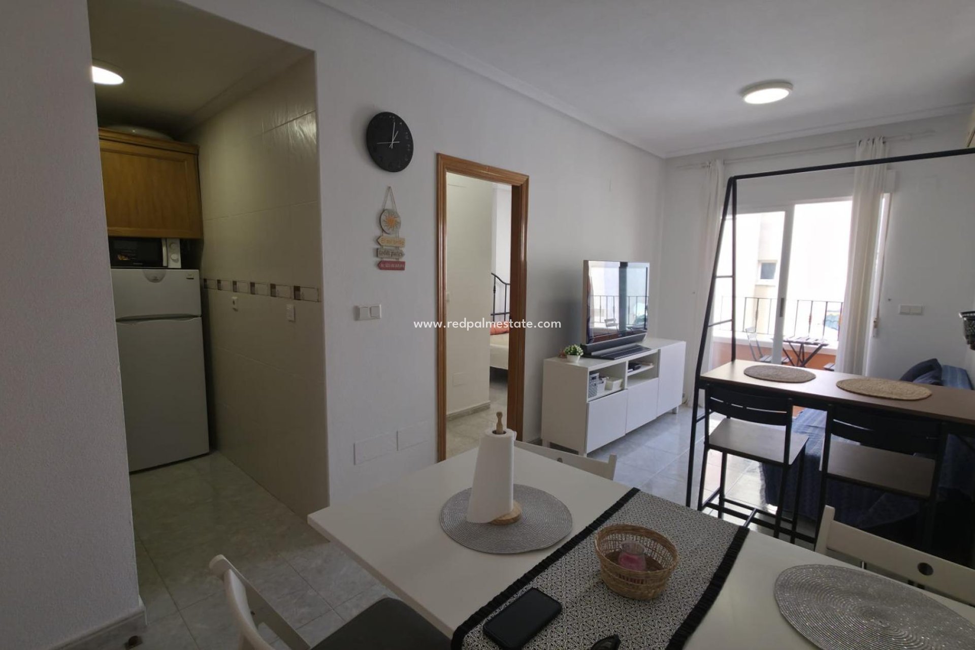 Reventa - Apartamento -
Torrevieja - Playa de los Locos