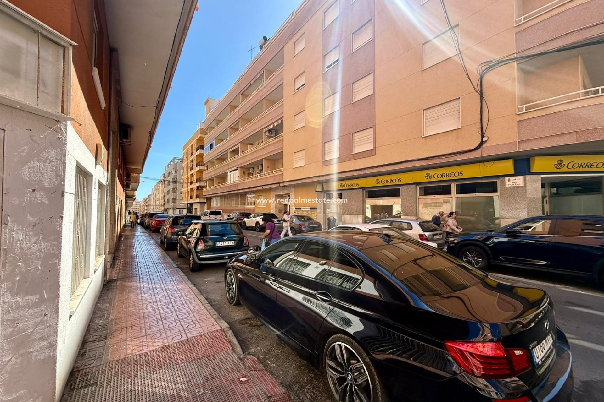 Reventa - Apartamento -
Torrevieja - Playa de los Locos