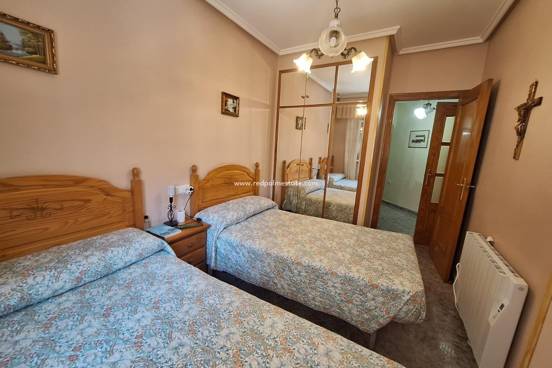 Reventa - Apartamento -
Torrevieja - Playa de los Locos