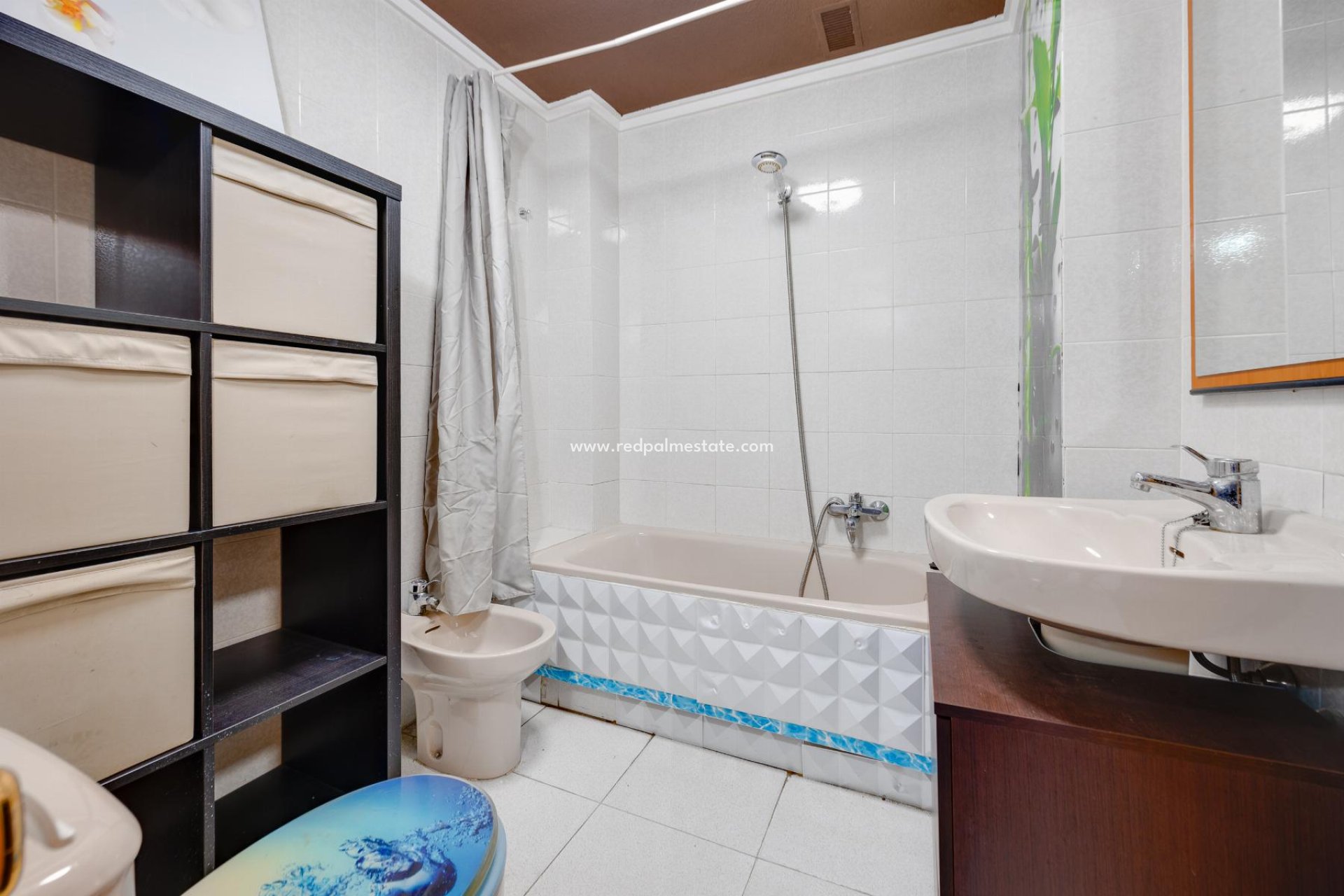 Reventa - Apartamento -
Torrevieja - Playa de los Locos