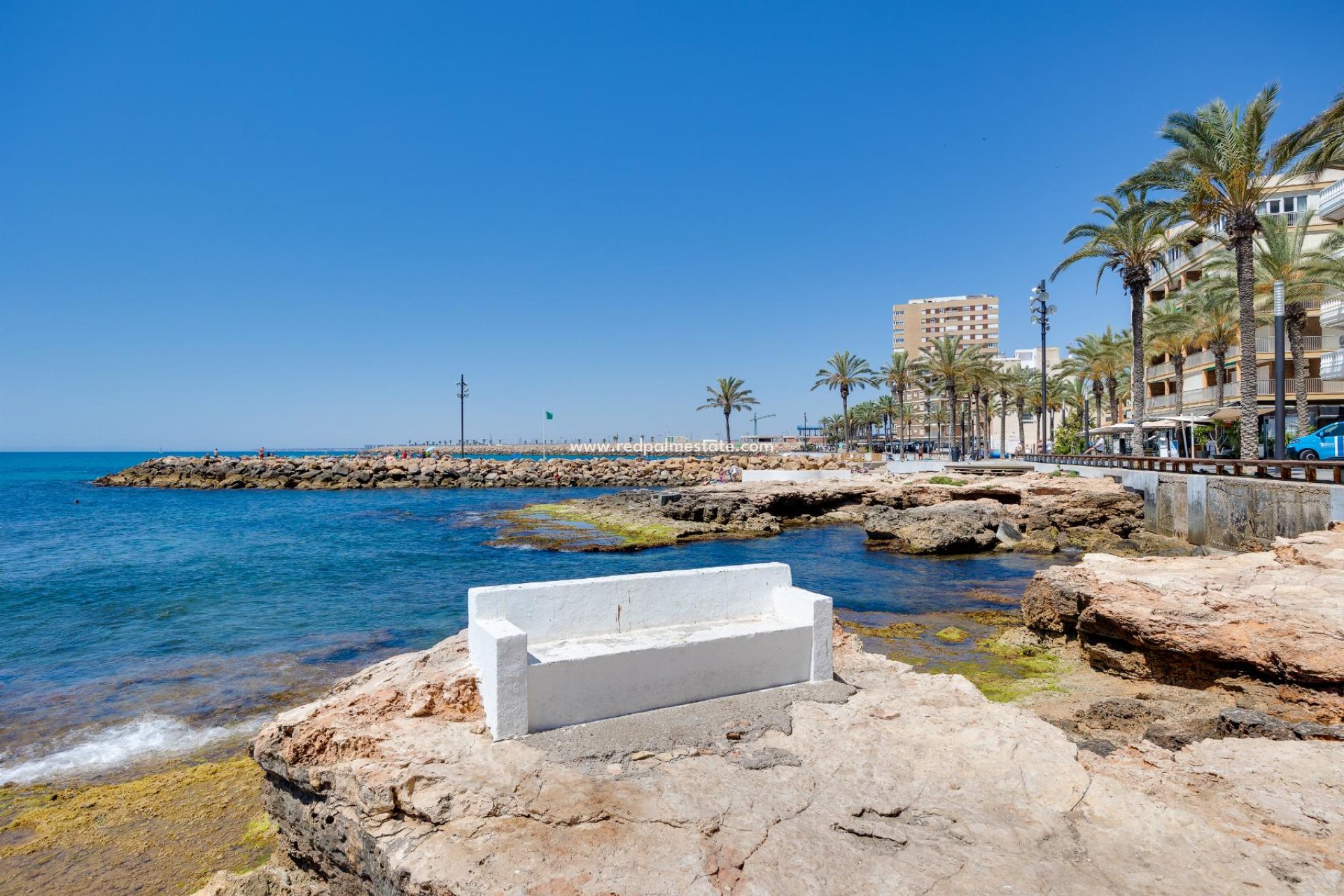 Reventa - Apartamento -
Torrevieja - Playa de los Locos