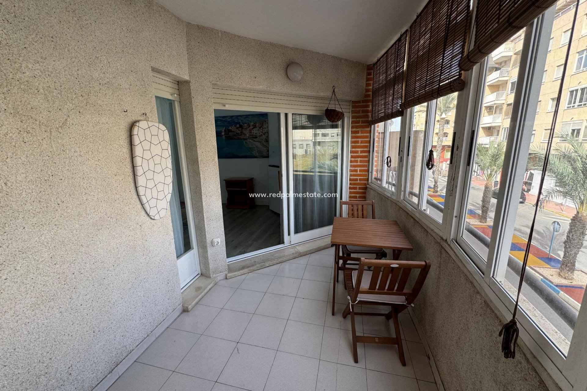 Reventa - Apartamento -
Torrevieja - Playa de los Locos