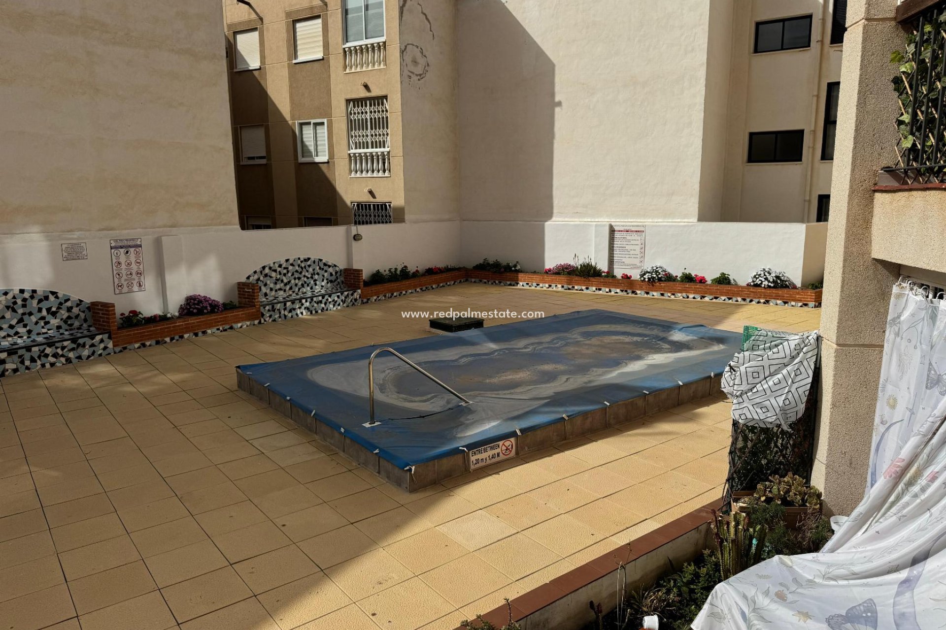 Reventa - Apartamento -
Torrevieja - Playa de los Locos