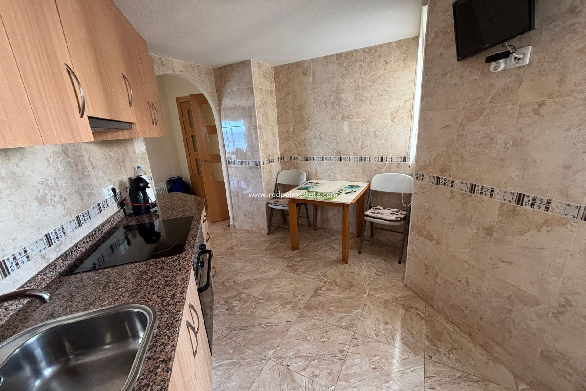 Reventa - Apartamento -
Torrevieja - Playa de los Naufragos