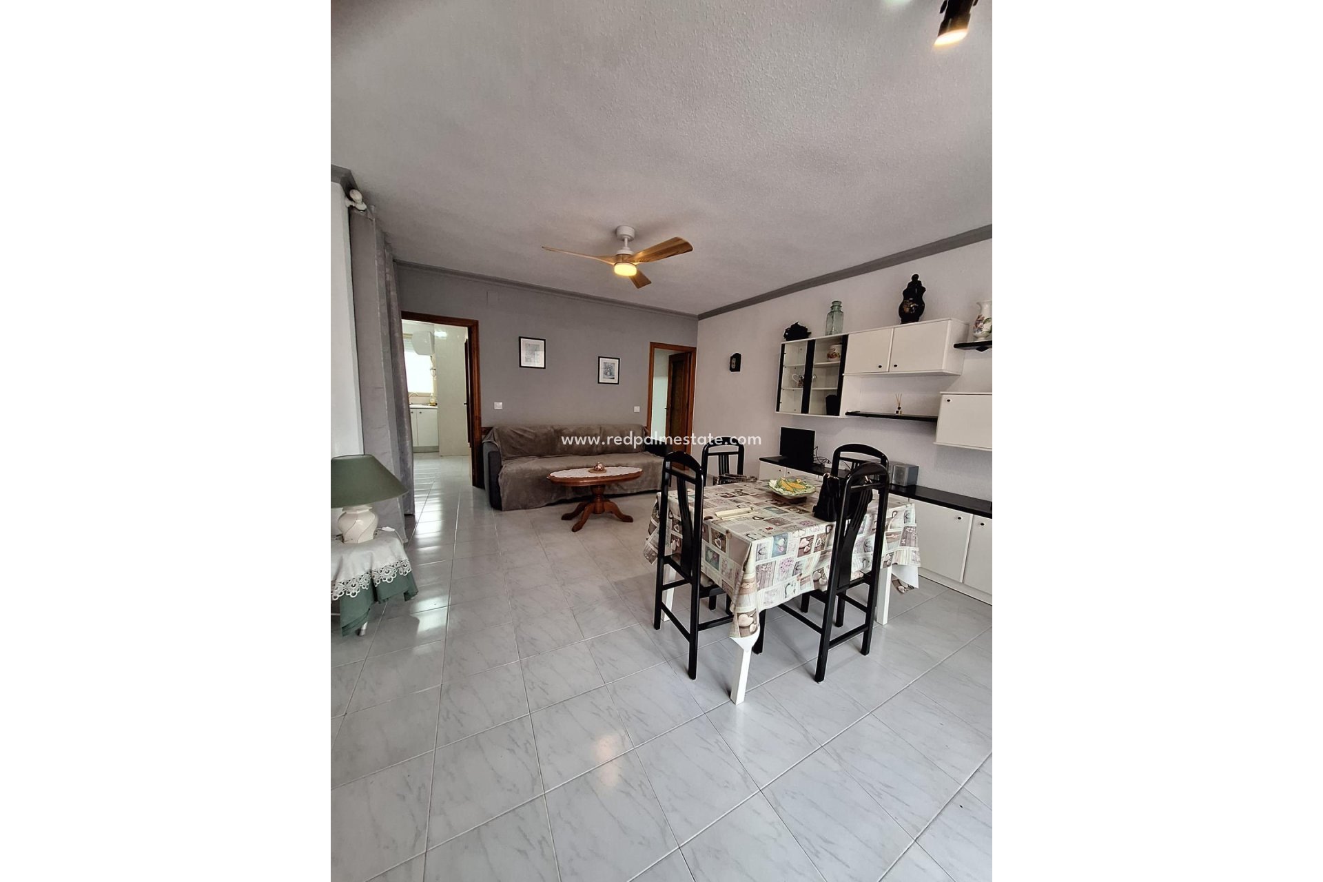 Reventa - Apartamento -
Torrevieja - Playa del Cura