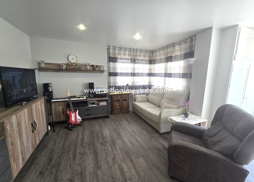 Reventa - Apartamento -
Torrevieja - Playa del Cura
