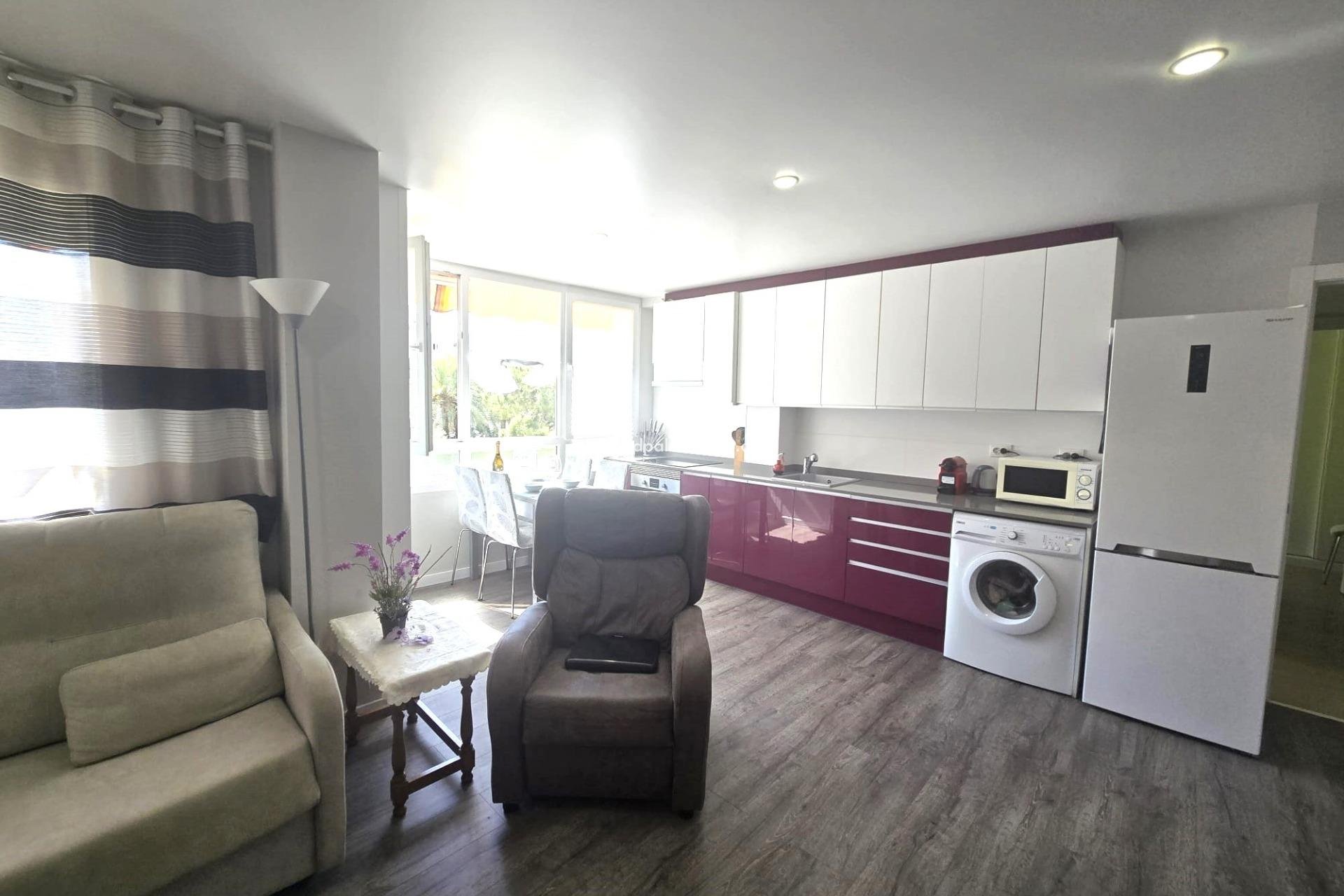 Reventa - Apartamento -
Torrevieja - Playa del Cura
