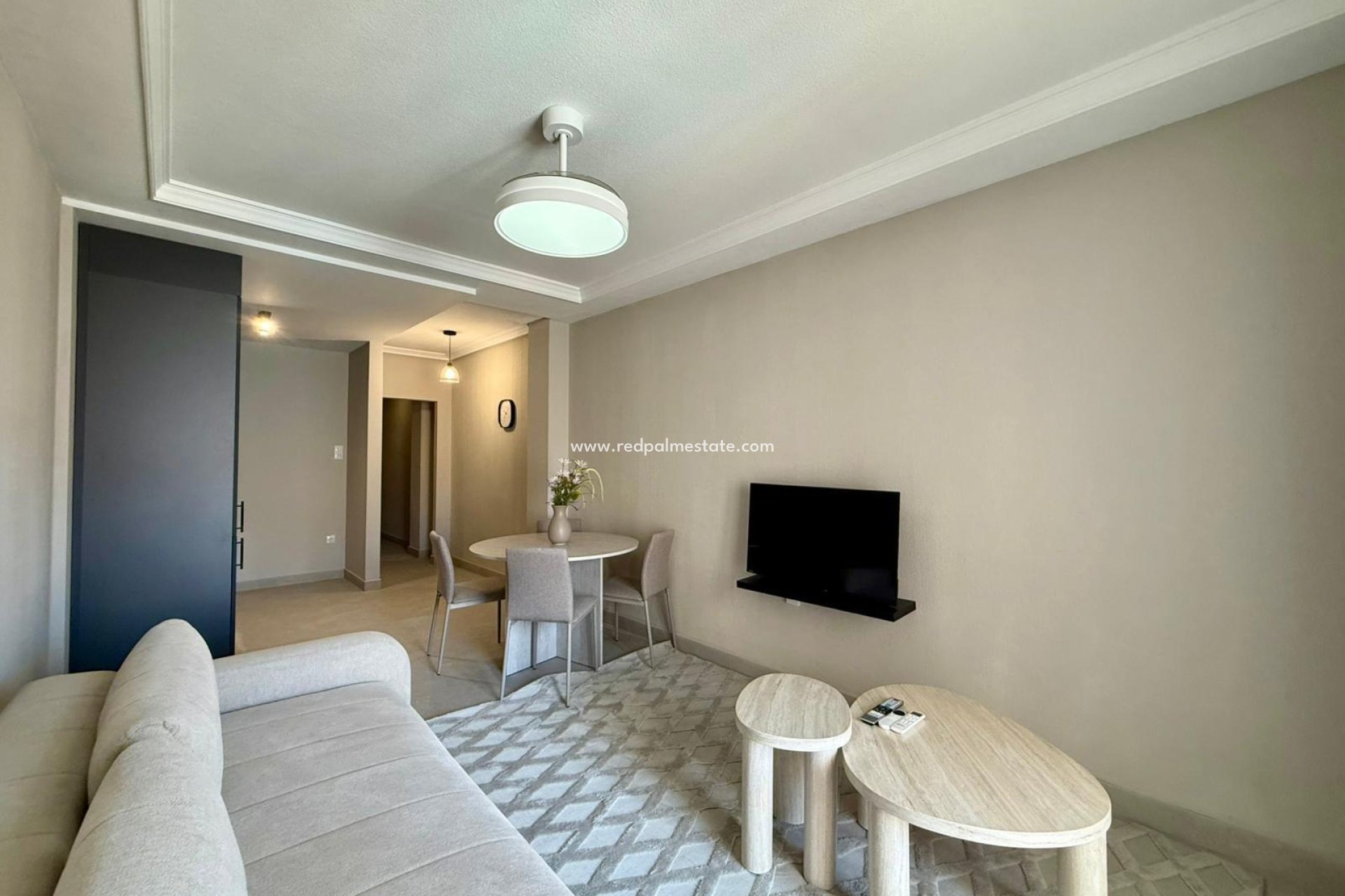 Reventa - Apartamento -
Torrevieja - Playa del Cura