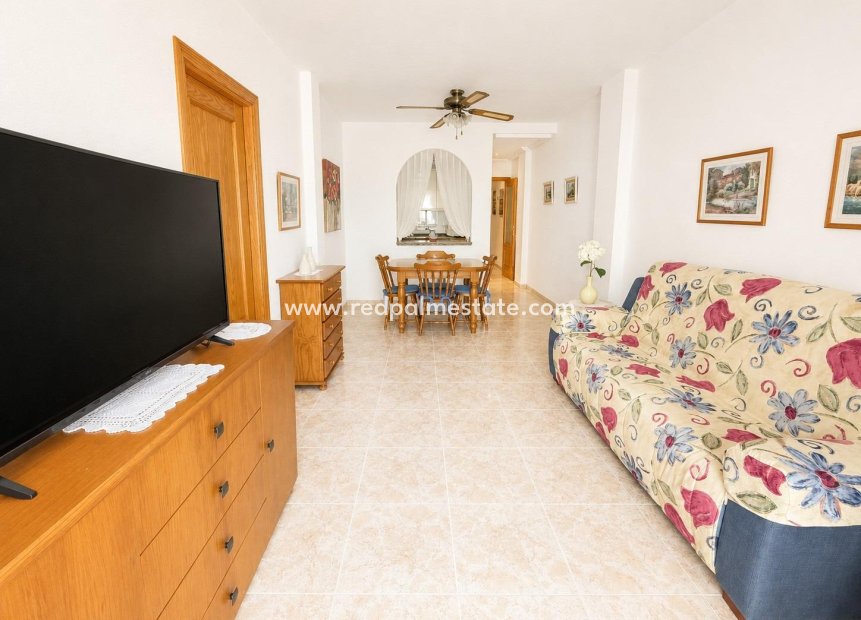 Reventa - Apartamento -
Torrevieja - Playa del Cura