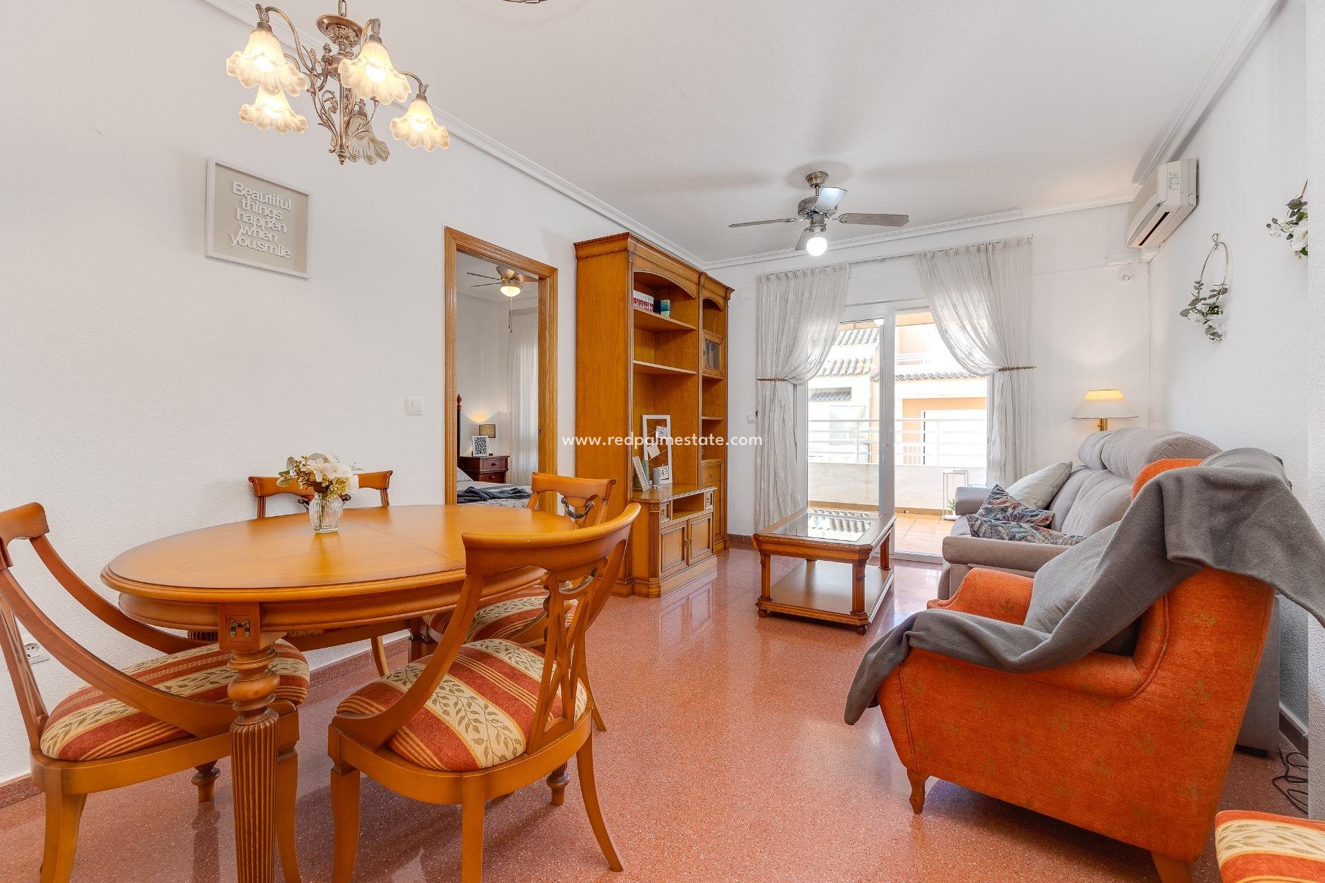 Reventa - Apartamento -
Torrevieja - Playa del Cura