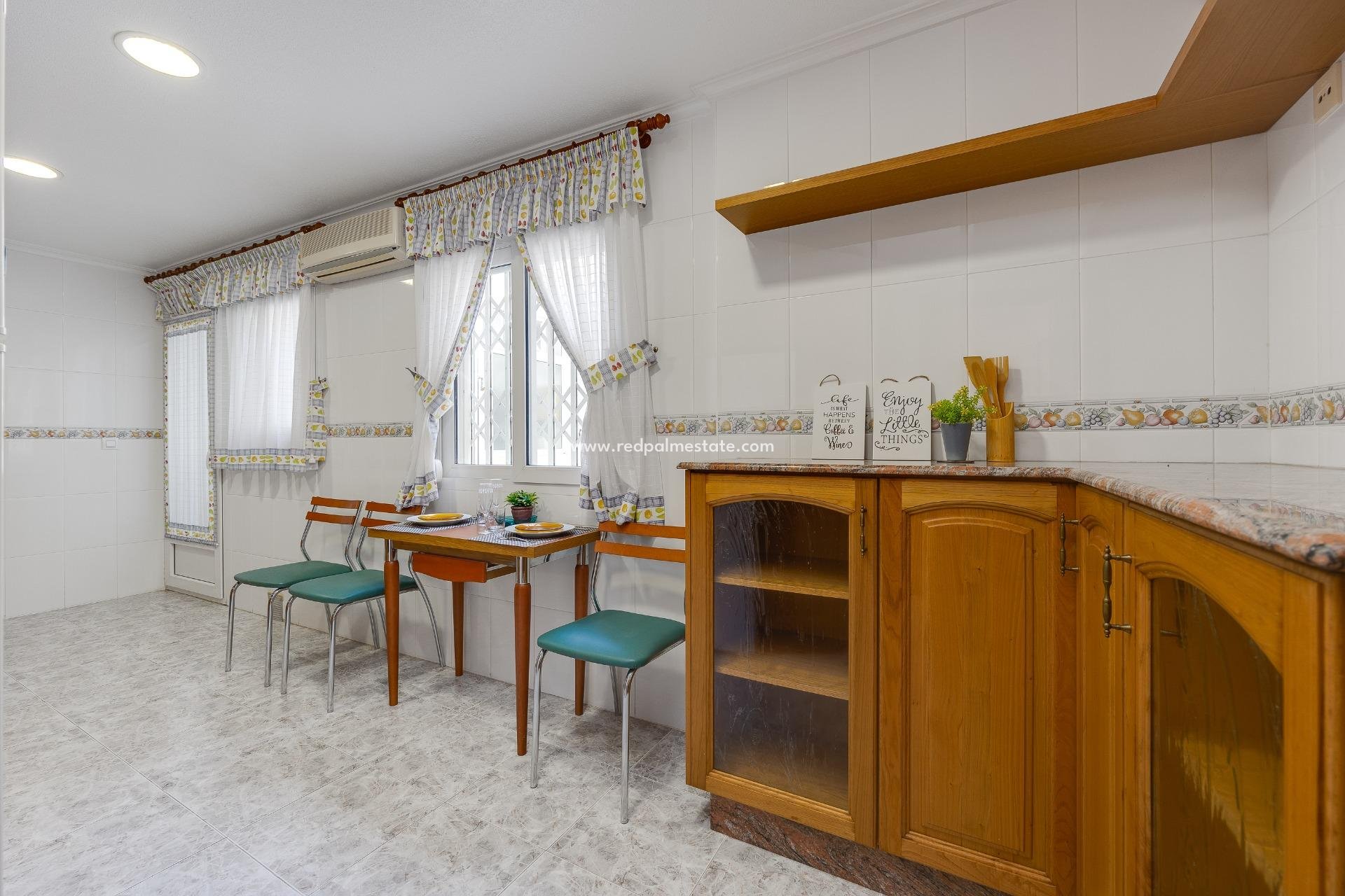 Reventa - Apartamento -
Torrevieja - Playa del Cura