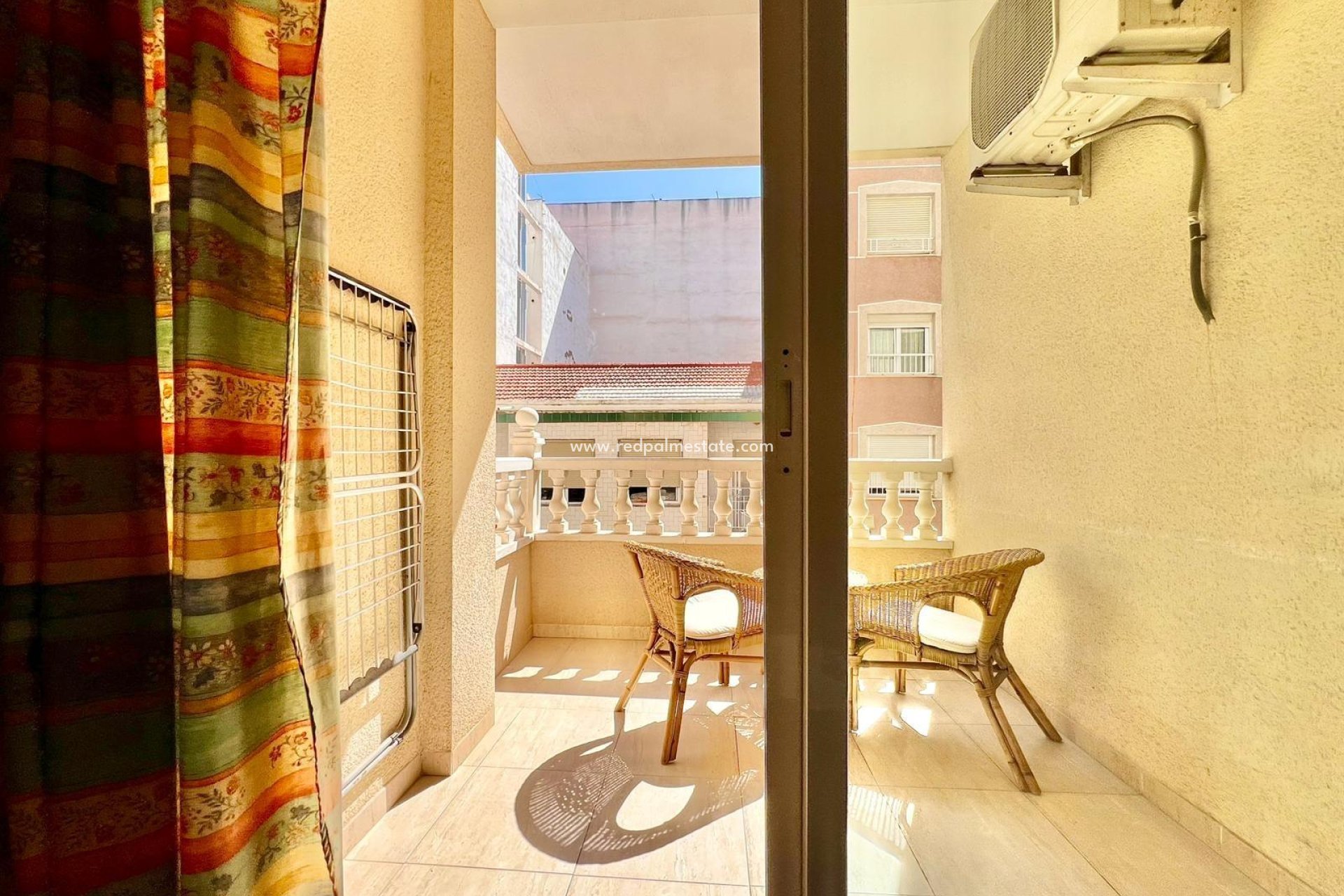 Reventa - Apartamento -
Torrevieja - Playa del Cura