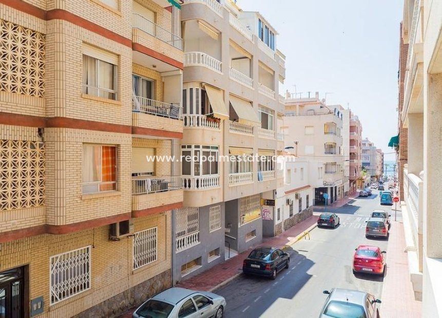 Reventa - Apartamento -
Torrevieja - Playa del Cura