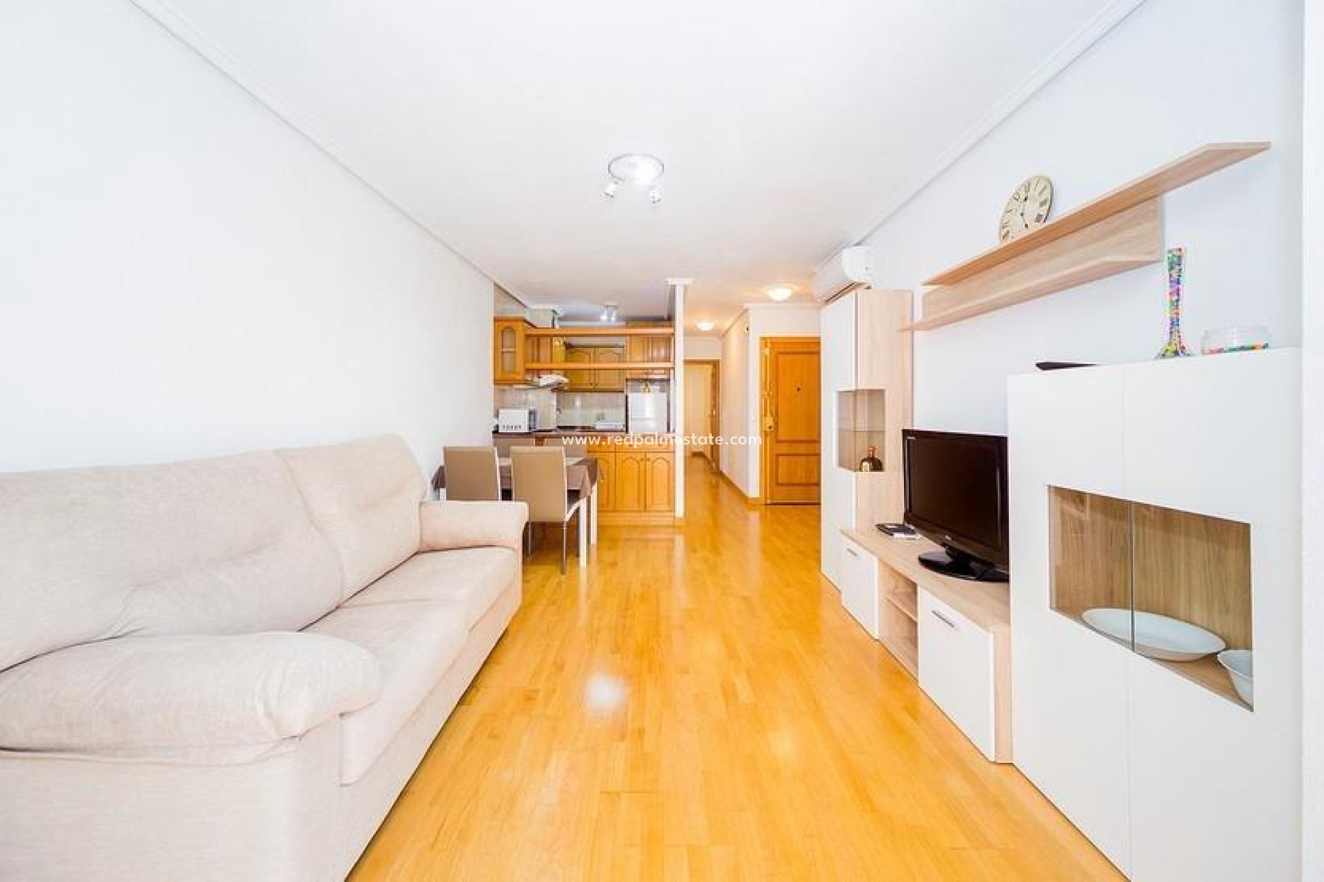 Reventa - Apartamento -
Torrevieja - Playa del Cura