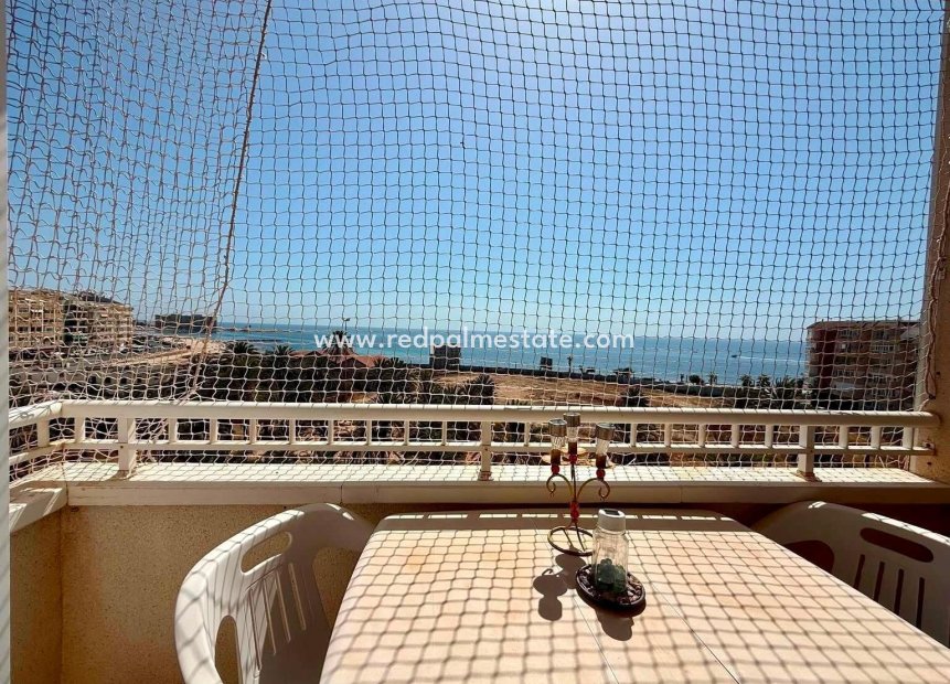 Reventa - Apartamento -
Torrevieja - Playa del Cura