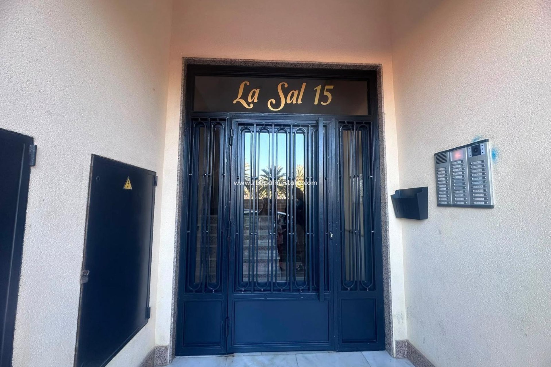 Reventa - Apartamento -
Torrevieja - Playa del Cura