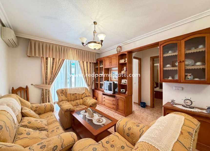 Reventa - Apartamento -
Torrevieja - Playa del Cura