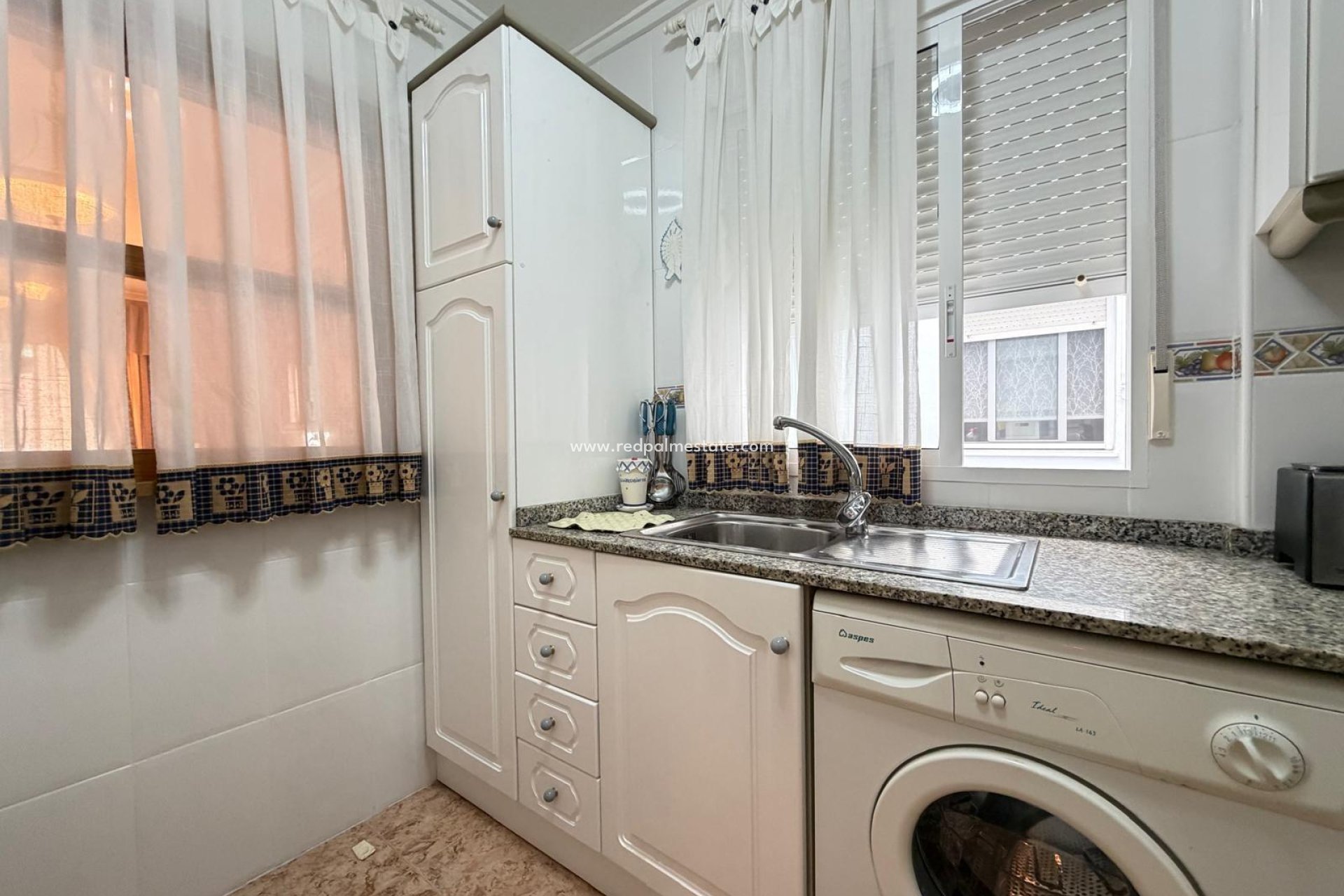 Reventa - Apartamento -
Torrevieja - Playa del Cura