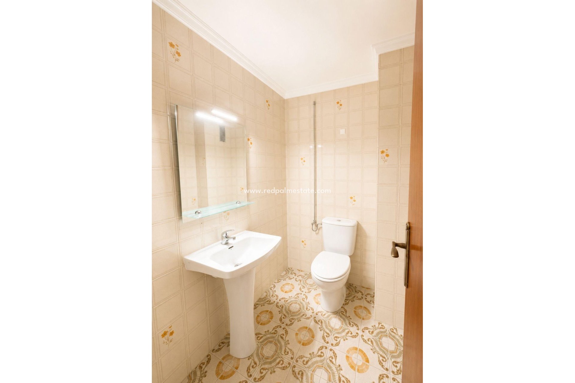 Reventa - Apartamento -
Torrevieja - Playa del Cura