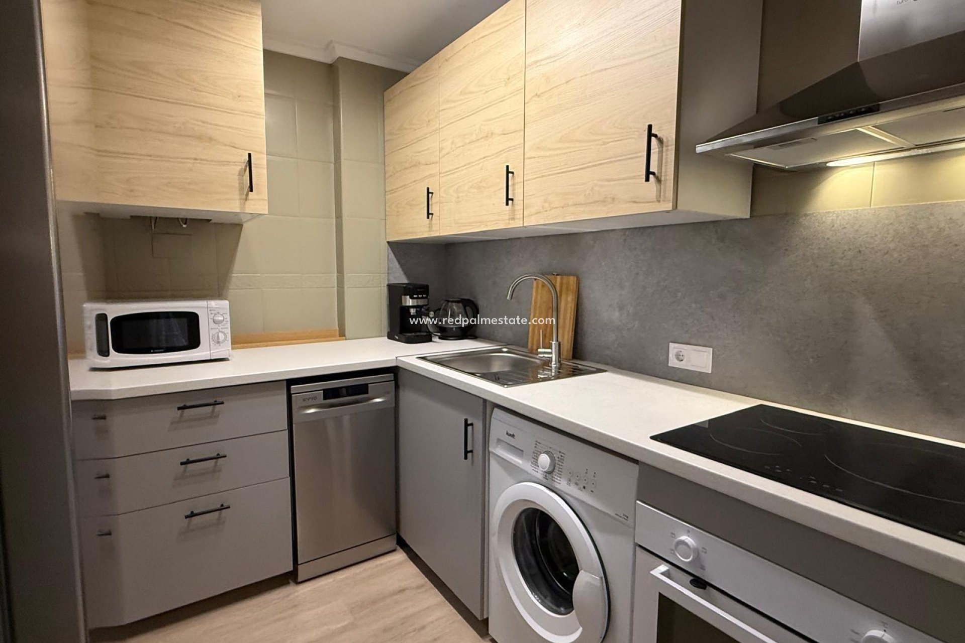 Reventa - Apartamento -
Torrevieja - Playa del Cura