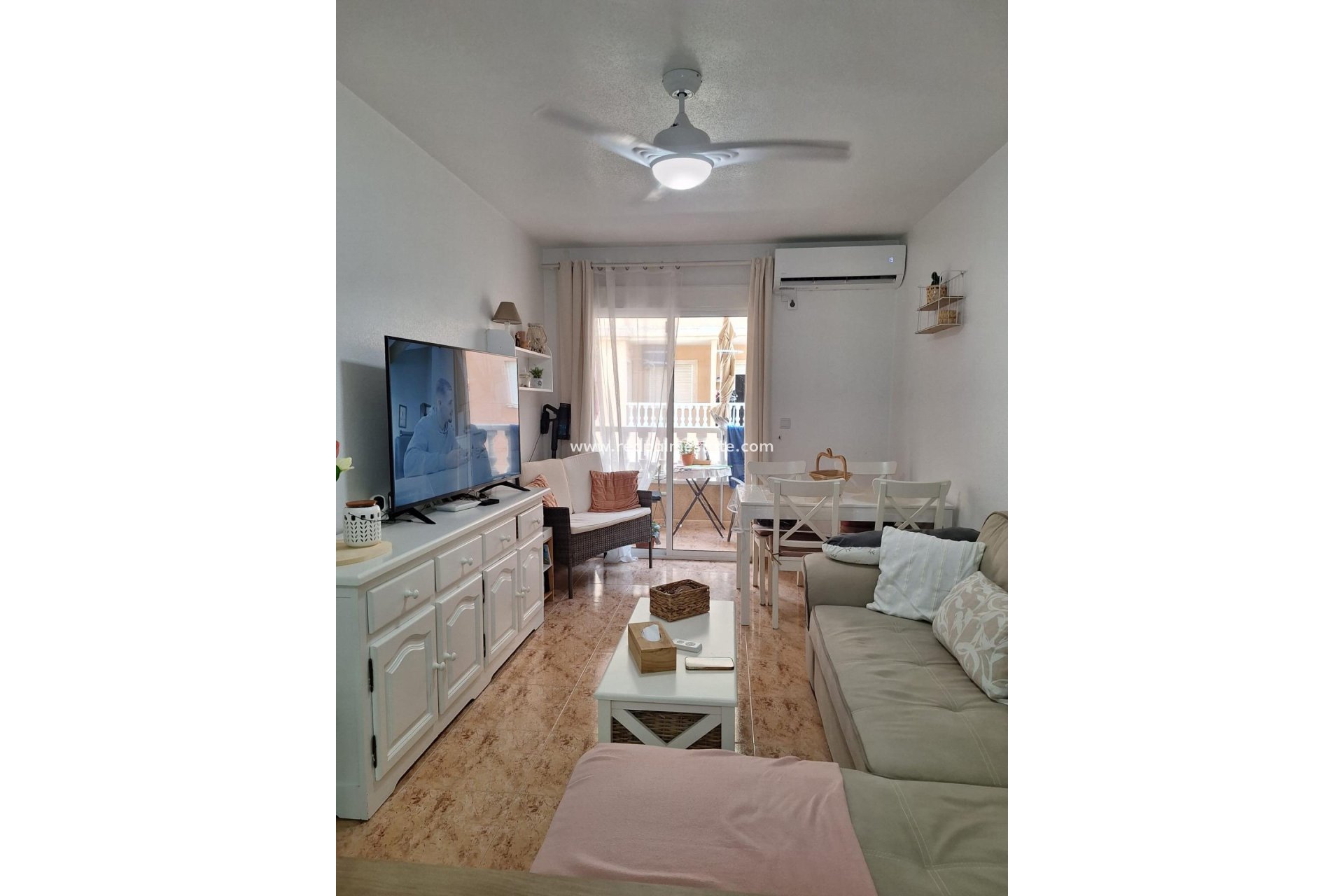 Reventa - Apartamento -
Torrevieja - Playa del Cura