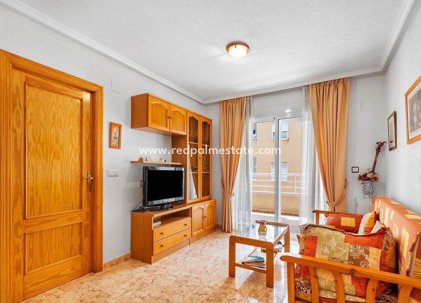 Reventa - Apartamento -
Torrevieja - Playa del Cura