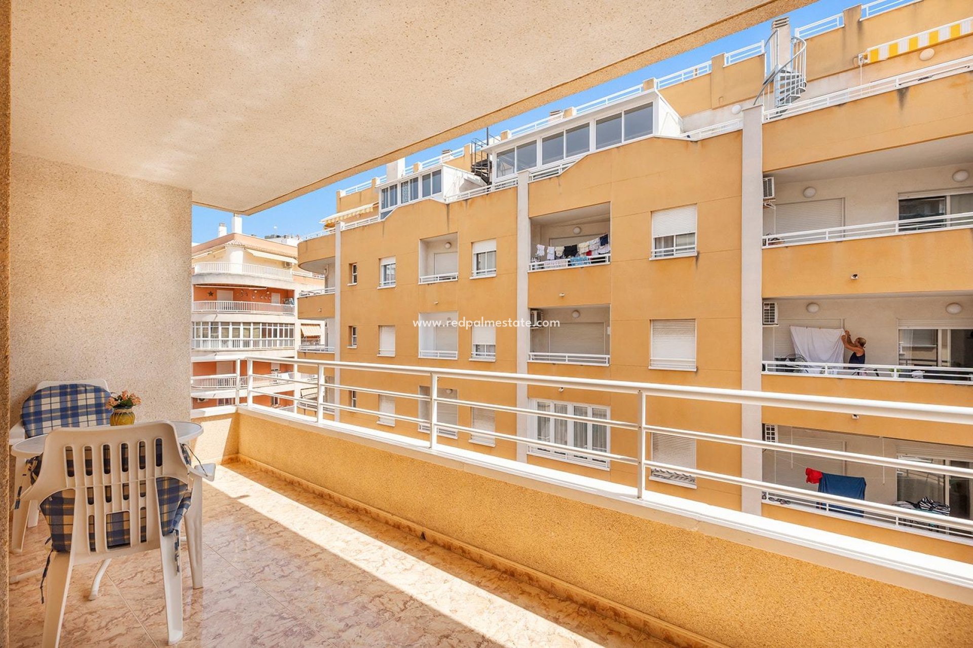 Reventa - Apartamento -
Torrevieja - Playa del Cura