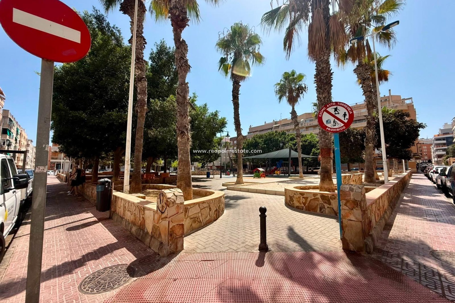 Reventa - Apartamento -
Torrevieja - Playa del Cura