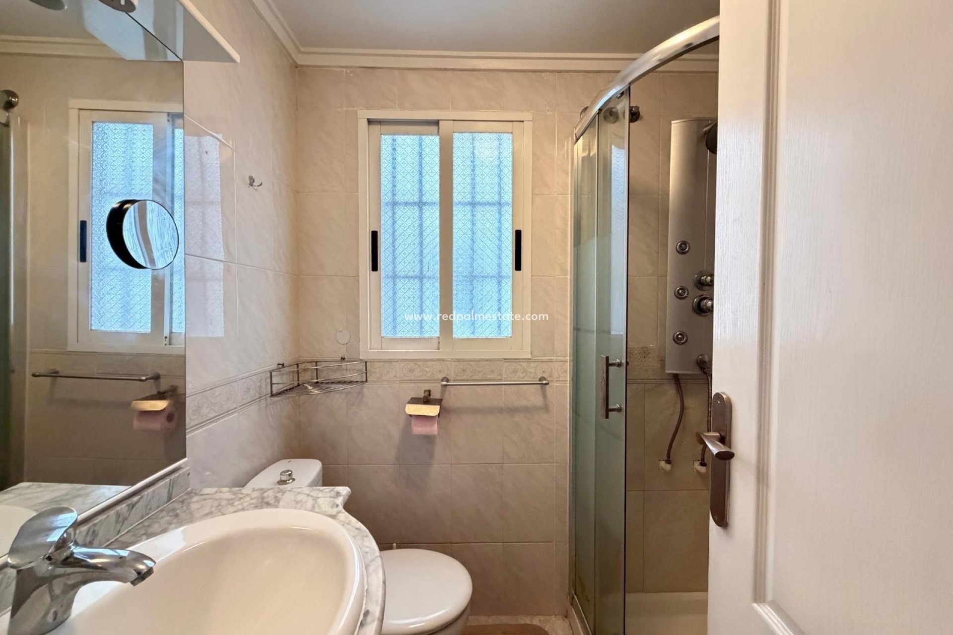 Reventa - Apartamento -
Torrevieja - Playa del Cura
