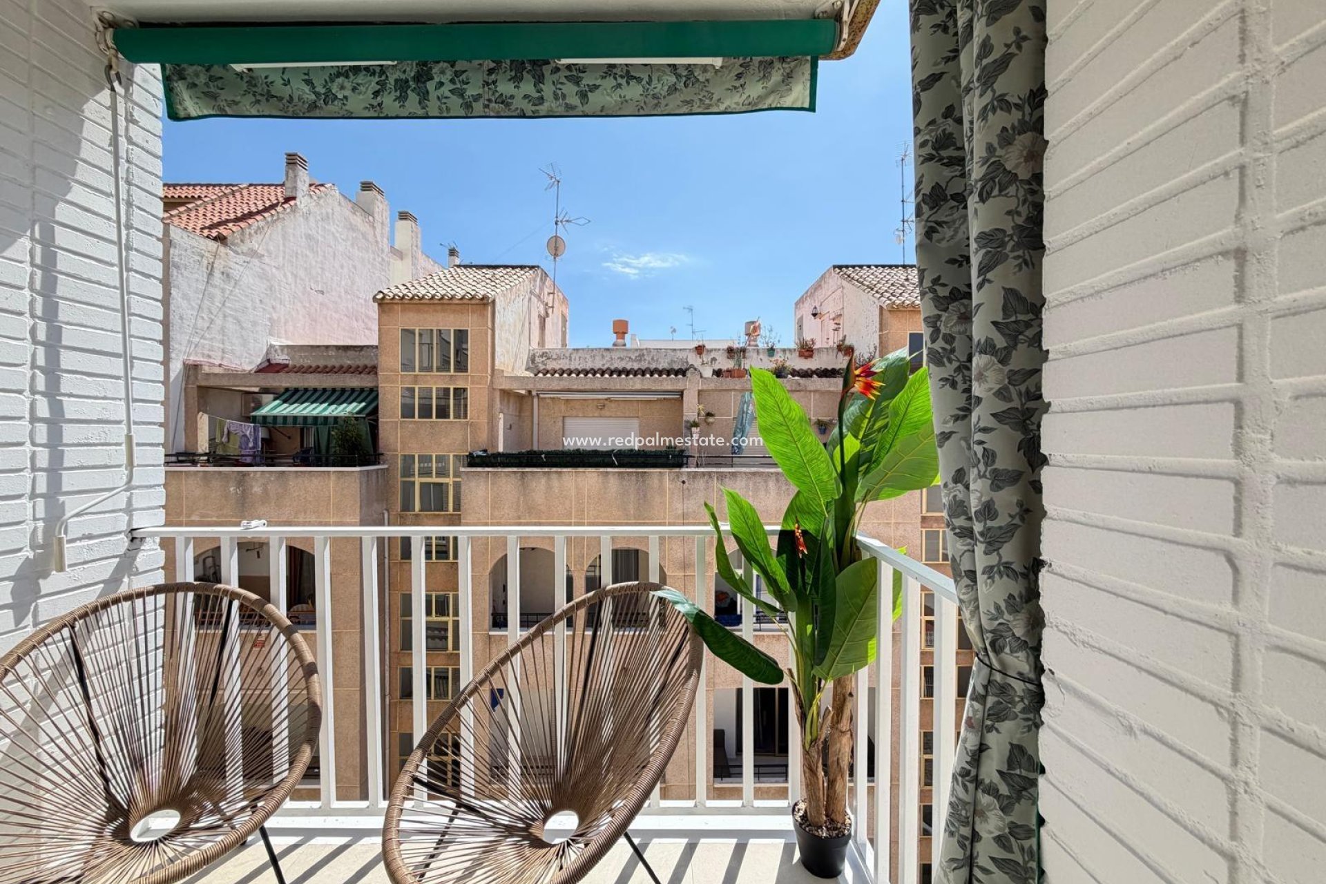 Reventa - Apartamento -
Torrevieja - Playa del Cura