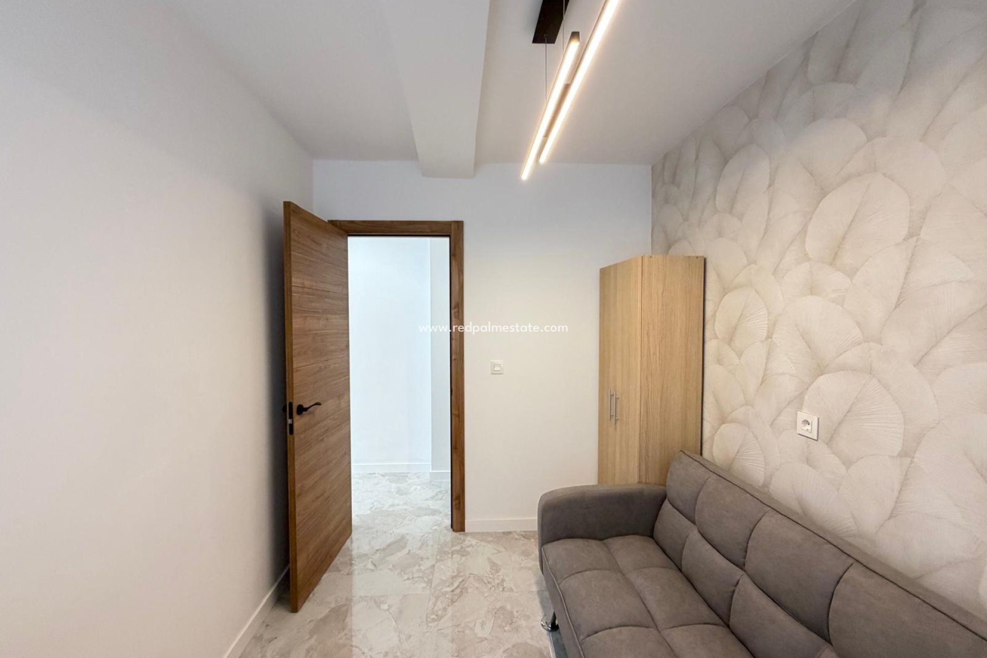 Reventa - Apartamento -
Torrevieja - Playa del Cura