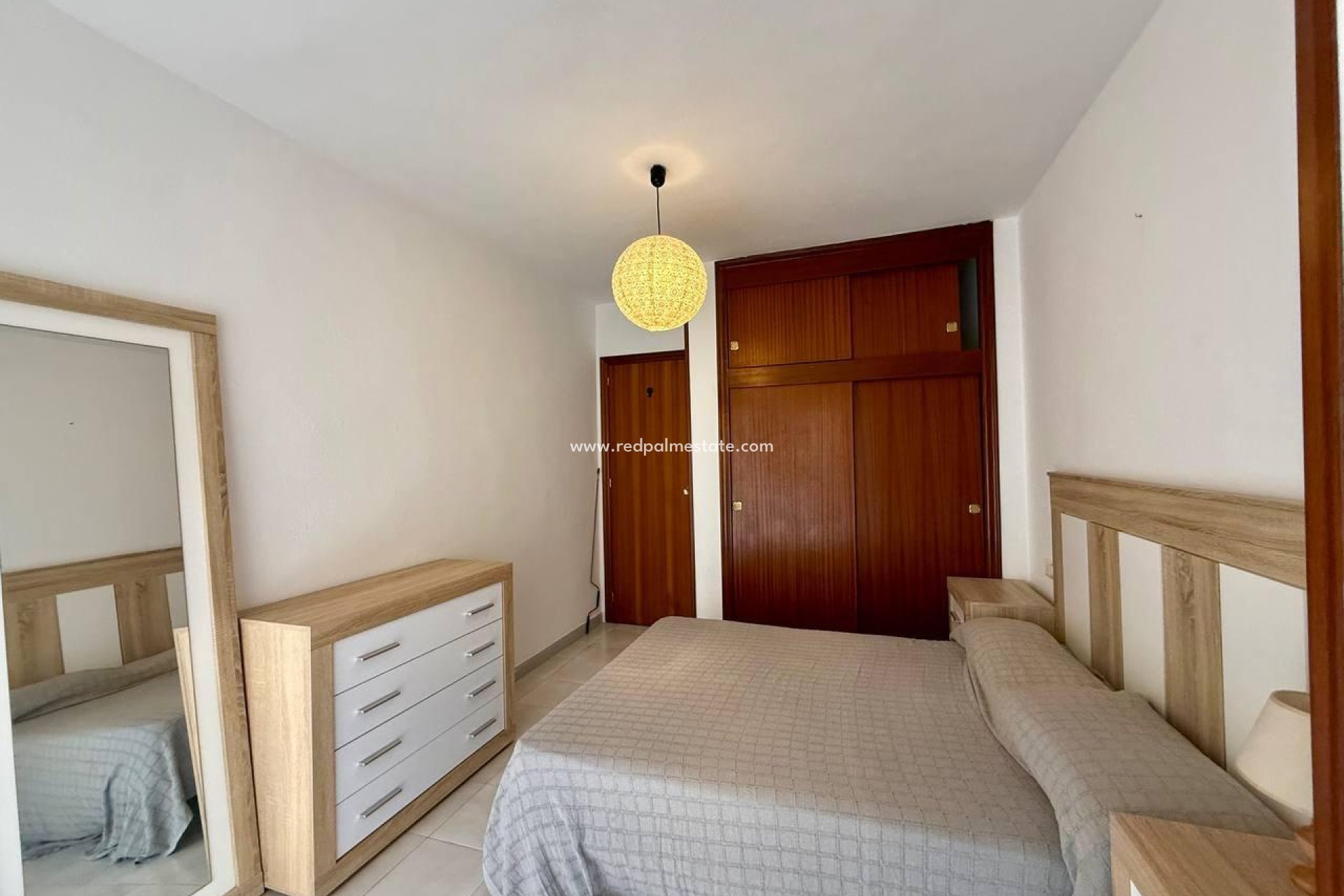 Reventa - Apartamento -
Torrevieja - Playa del Cura