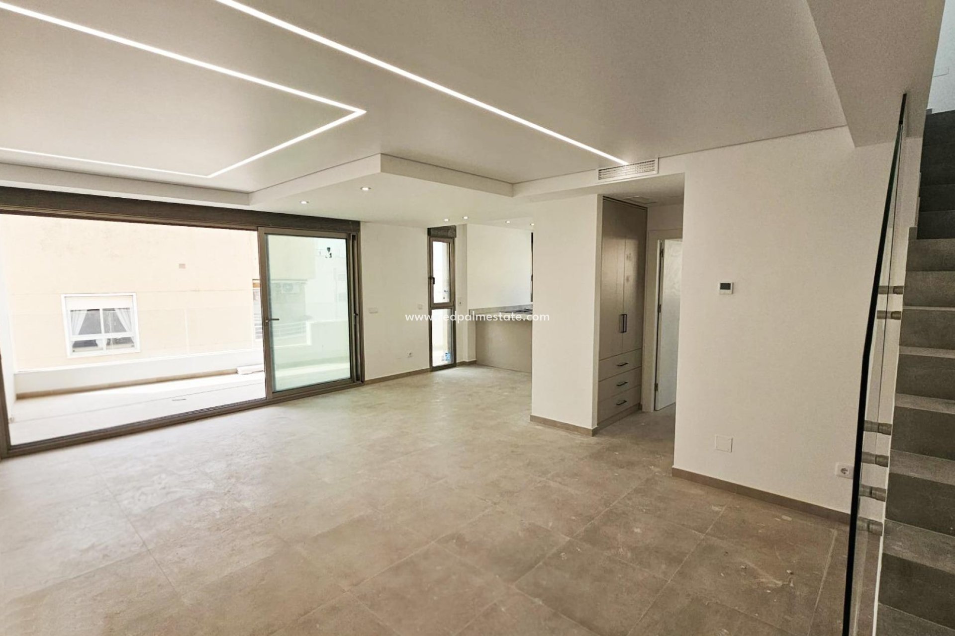 Reventa - Apartamento -
Torrevieja - Playa del Cura