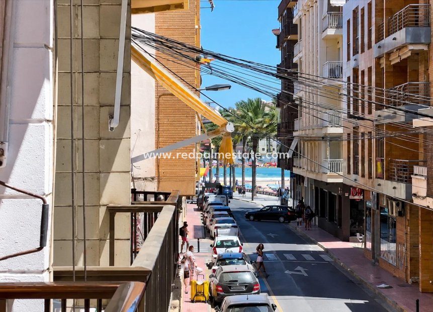 Reventa - Apartamento -
Torrevieja - Playa del Cura