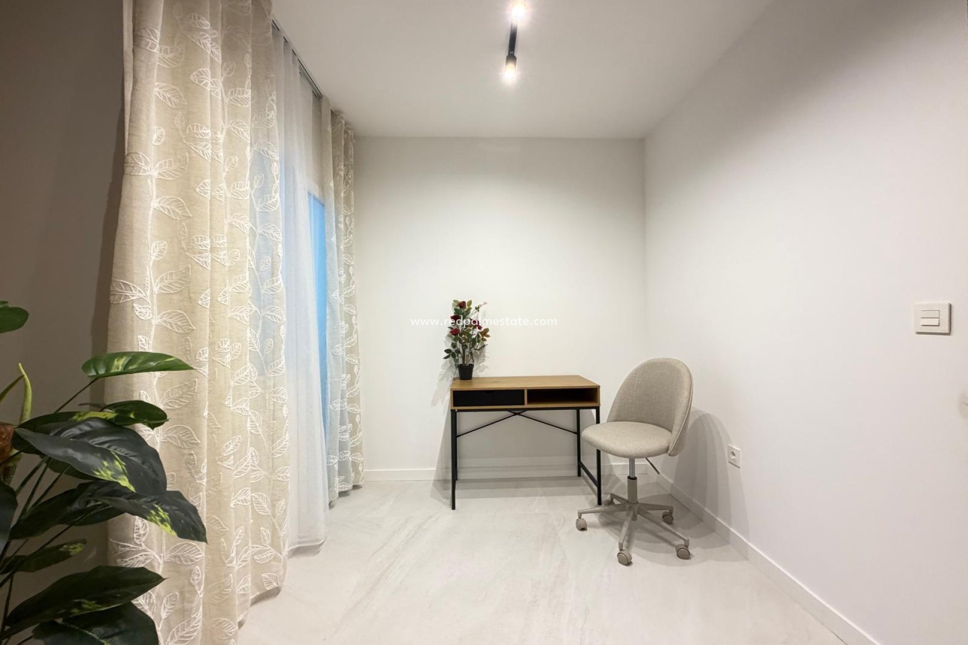 Reventa - Apartamento -
Torrevieja - Playa del Cura