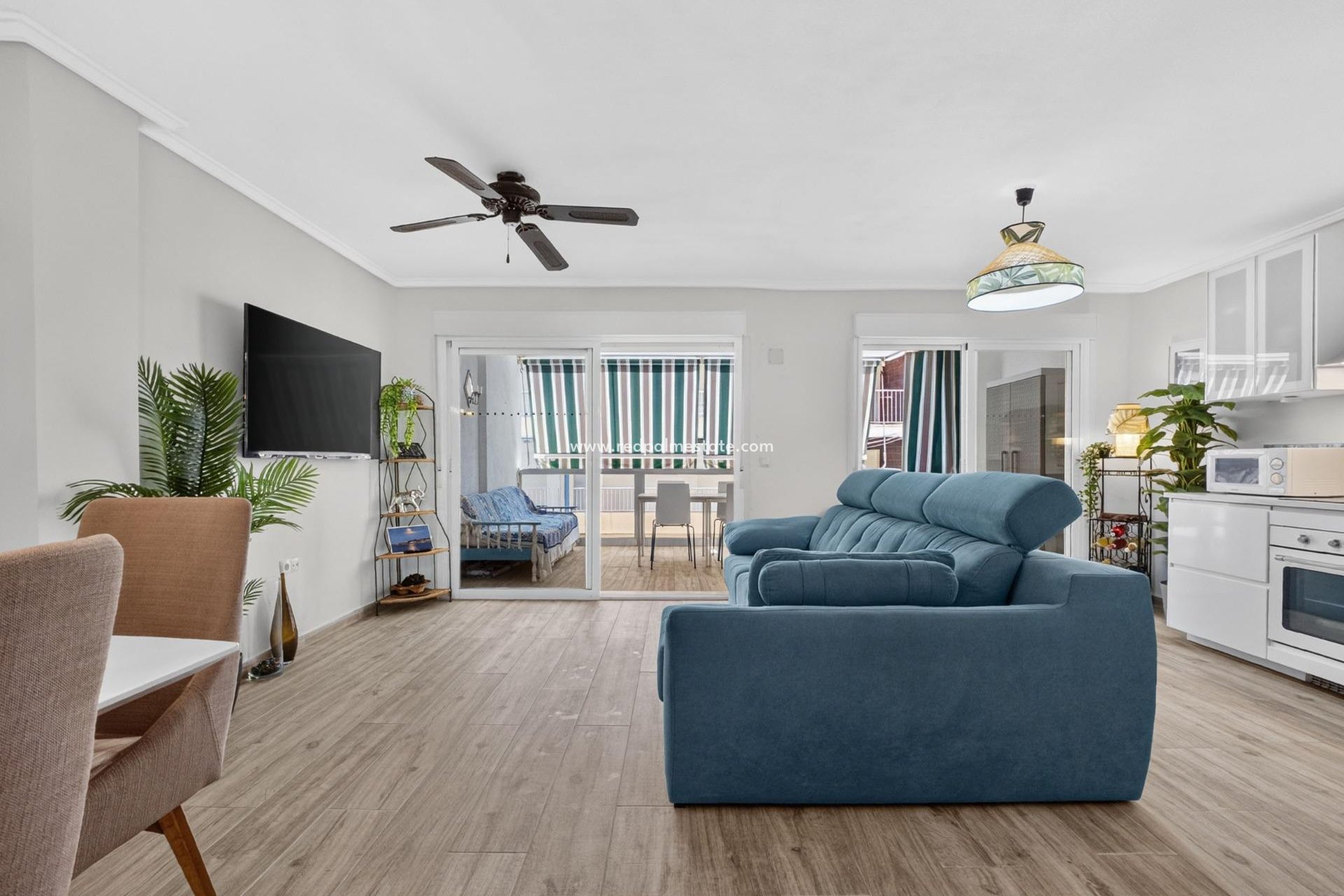 Reventa - Apartamento -
Torrevieja - Playa del Cura