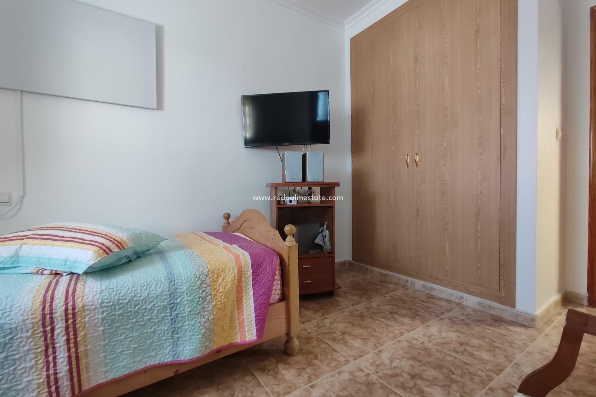 Reventa - Apartamento -
Torrevieja - Playa del Cura