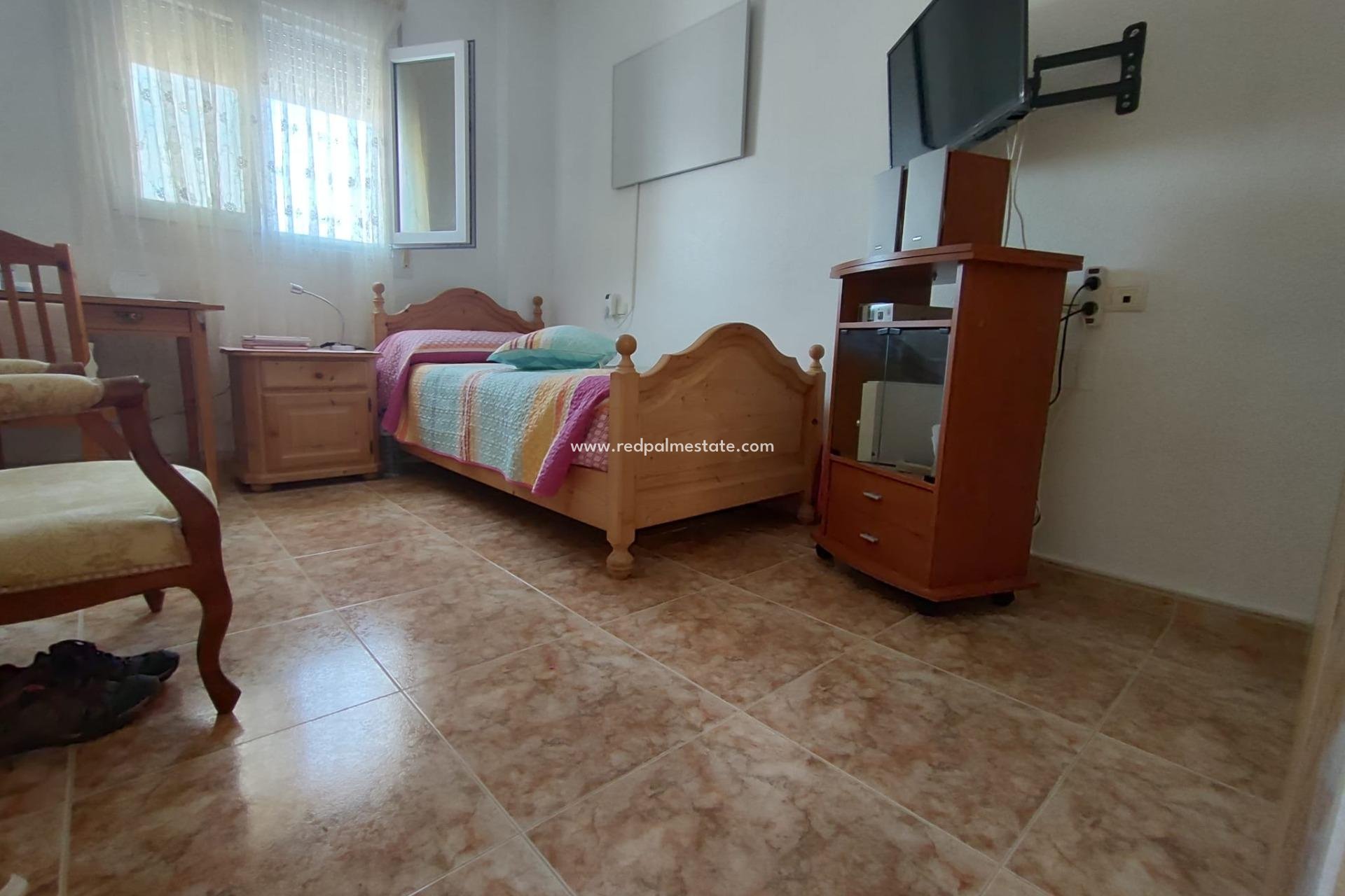 Reventa - Apartamento -
Torrevieja - Playa del Cura