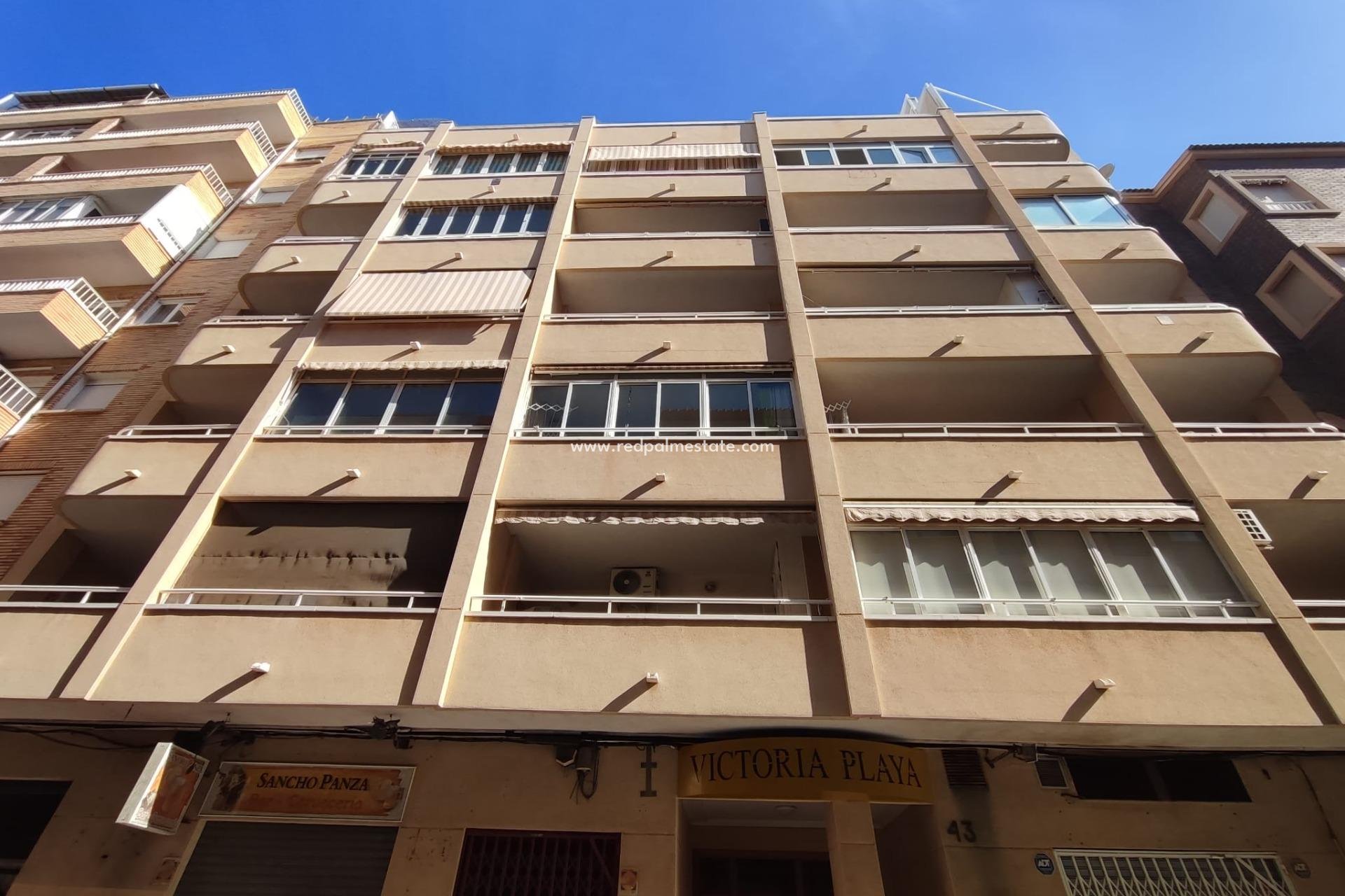 Reventa - Apartamento -
Torrevieja - Playa del Cura