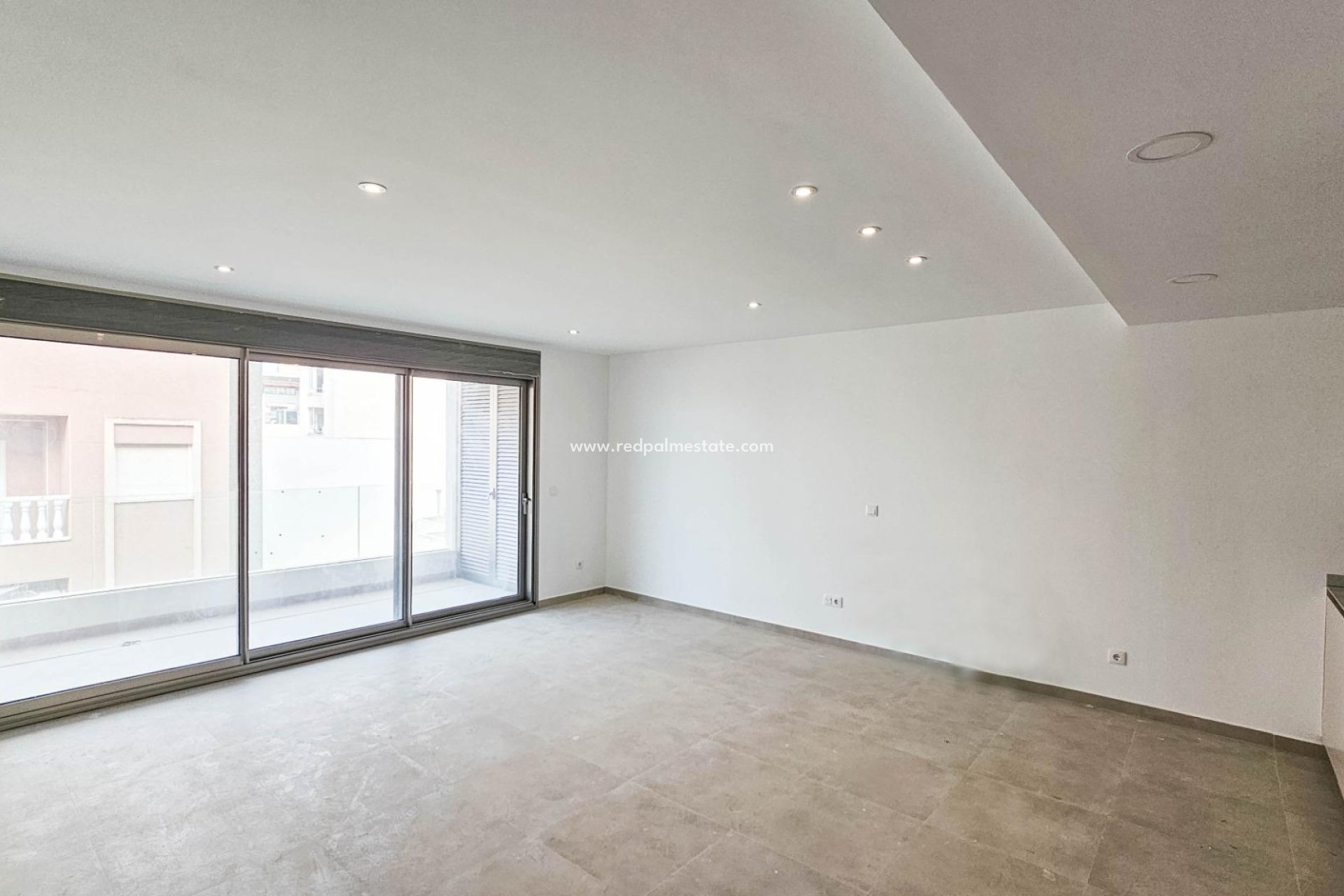 Reventa - Apartamento -
Torrevieja - Playa del Cura