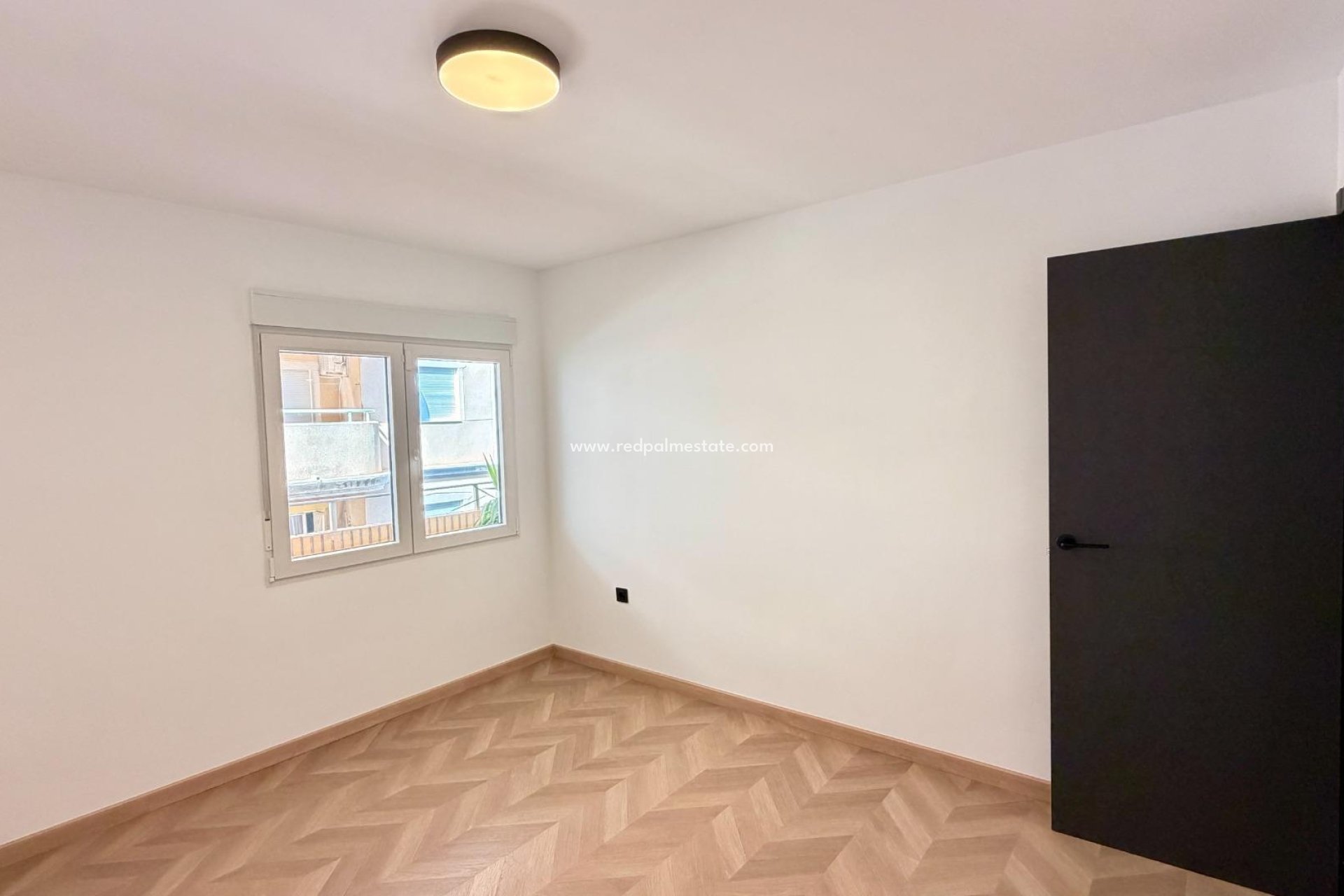 Reventa - Apartamento -
Torrevieja - Playa del Cura