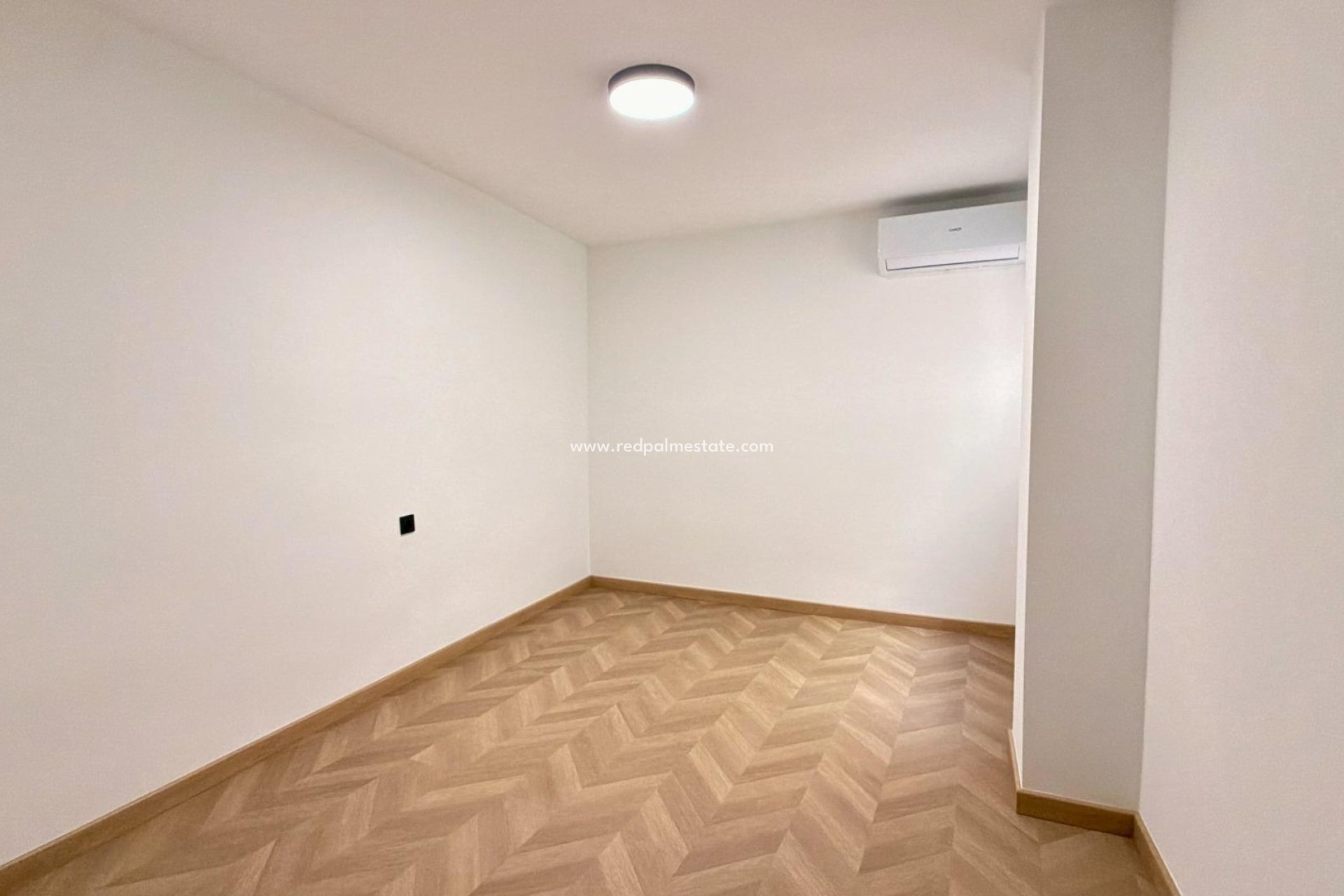 Reventa - Apartamento -
Torrevieja - Playa del Cura