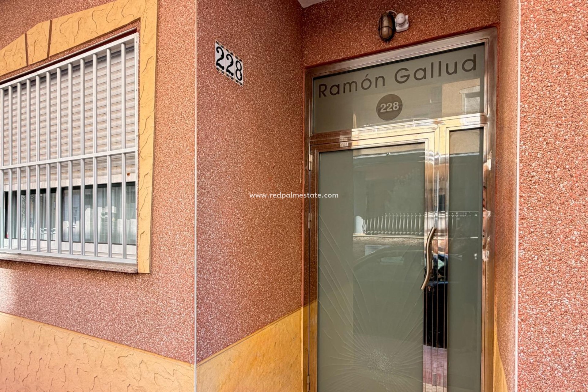 Reventa - Apartamento -
Torrevieja - Playa del Cura