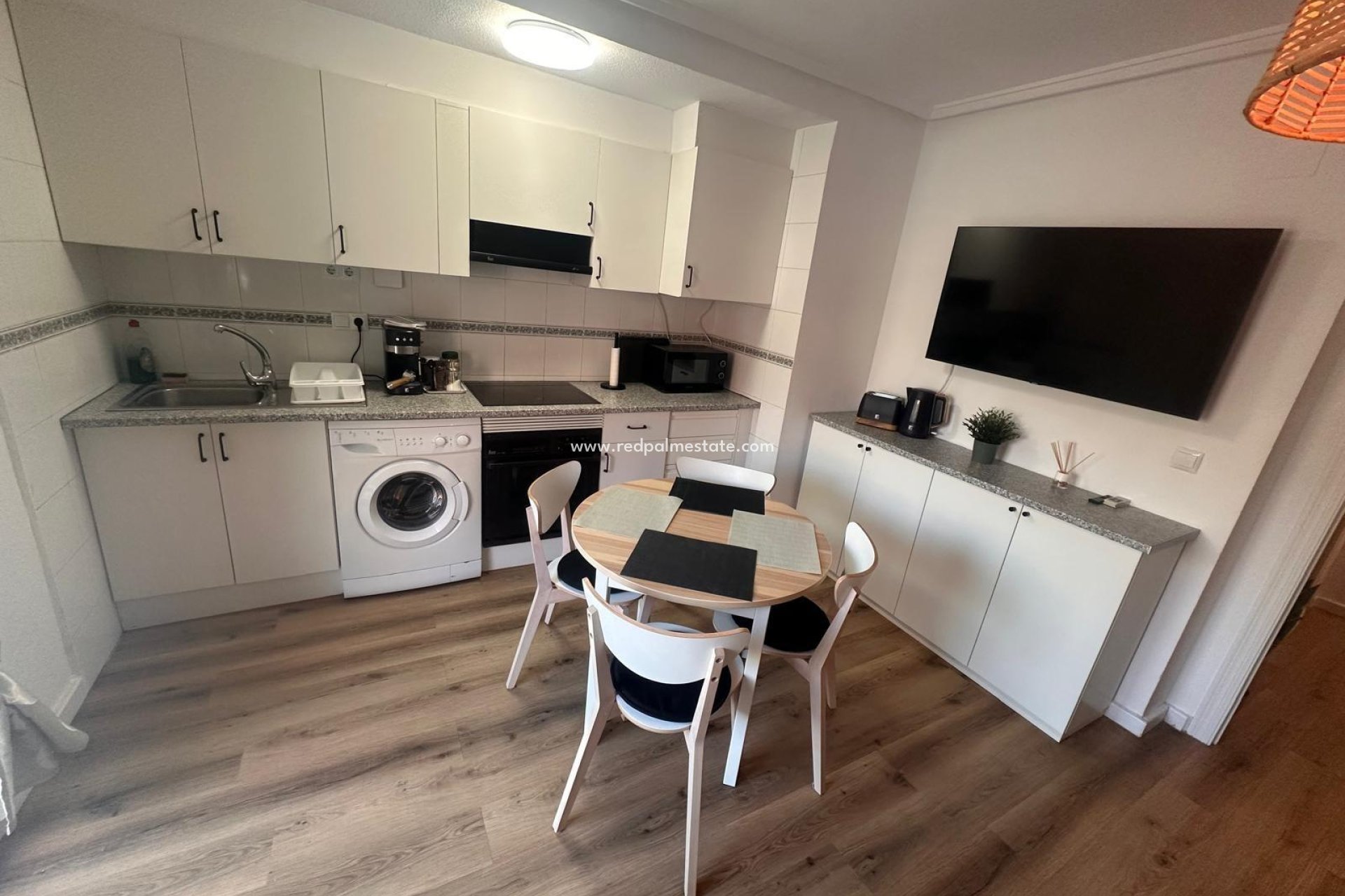 Reventa - Apartamento -
Torrevieja - Playa del Cura