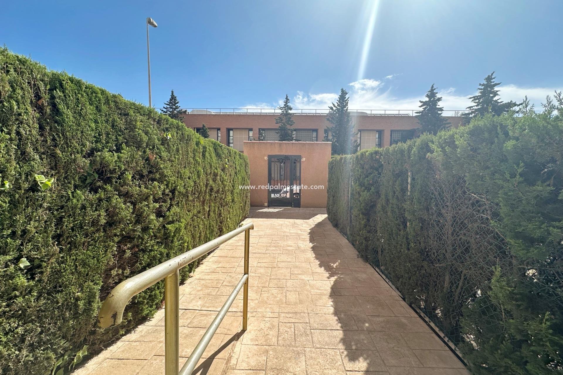 Reventa - Apartamento -
Torrevieja - Playa del Cura