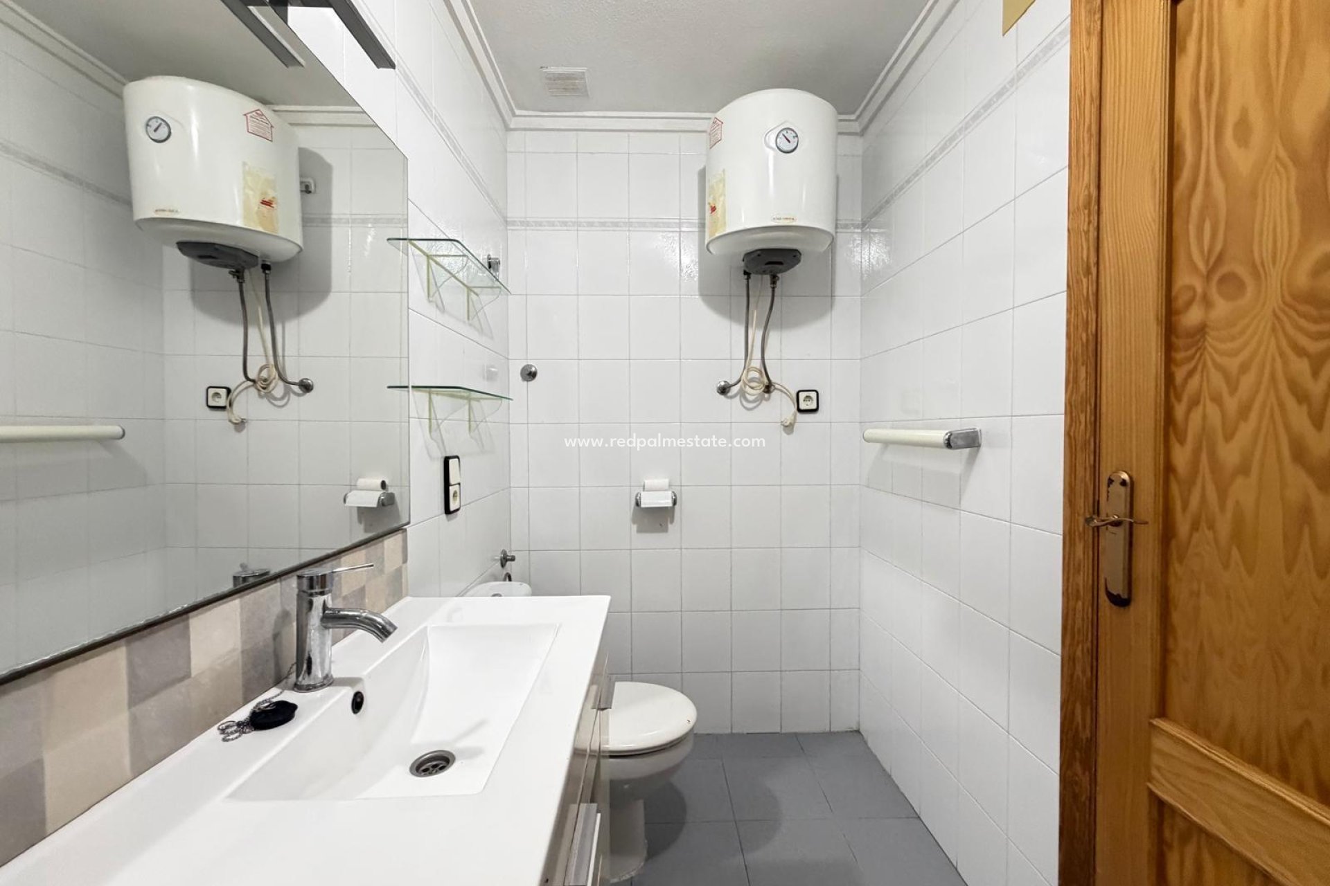 Reventa - Apartamento -
Torrevieja - Playa del Cura