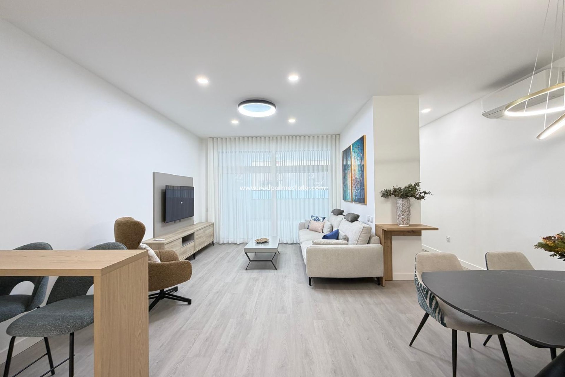 Reventa - Apartamento -
Torrevieja - Playa del Cura